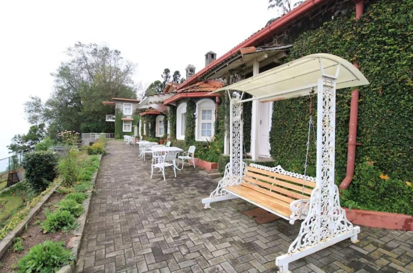 Property building in Onondaga Kodaikanal