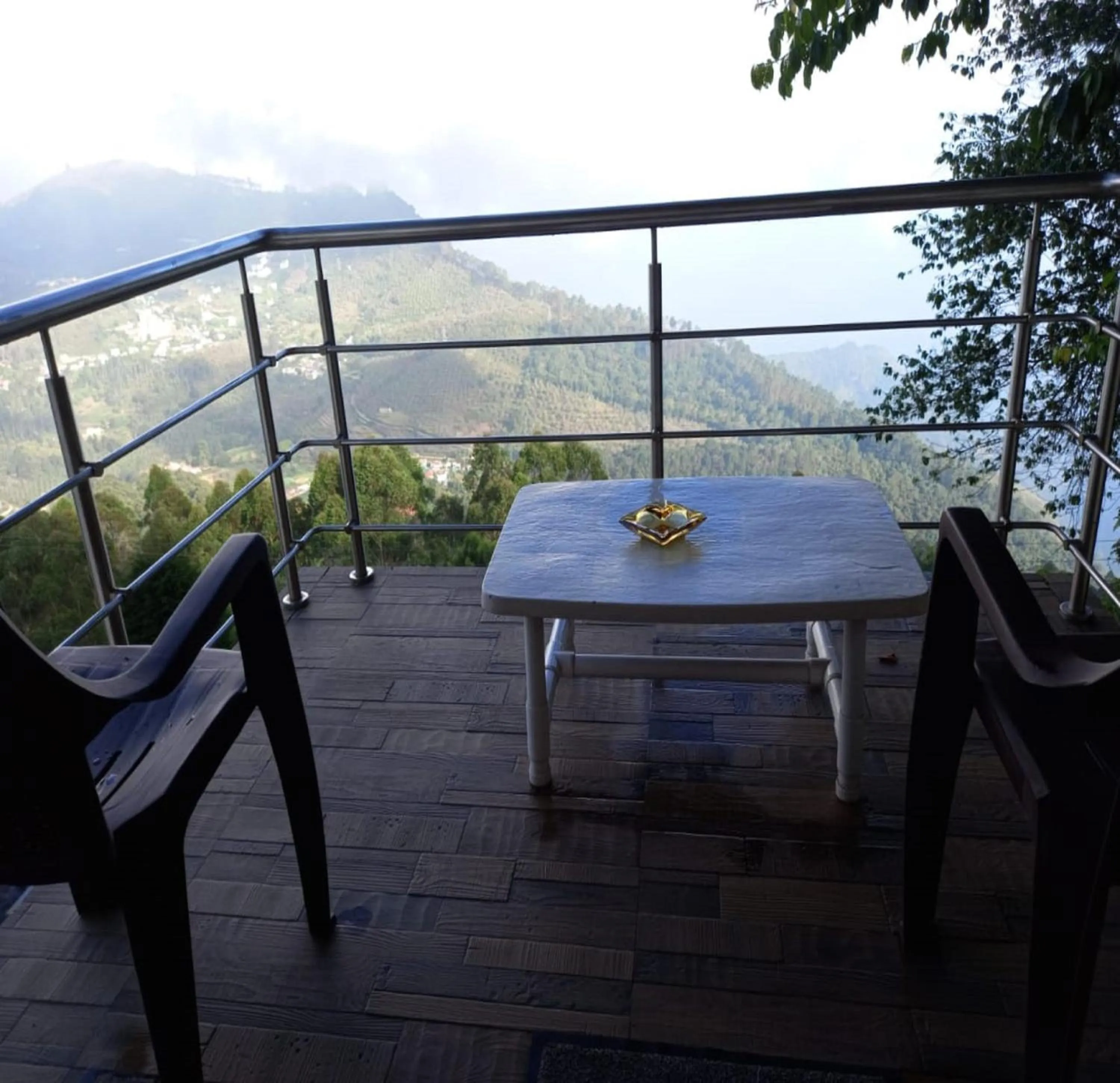 Balcony/Terrace in Onondaga Kodaikanal