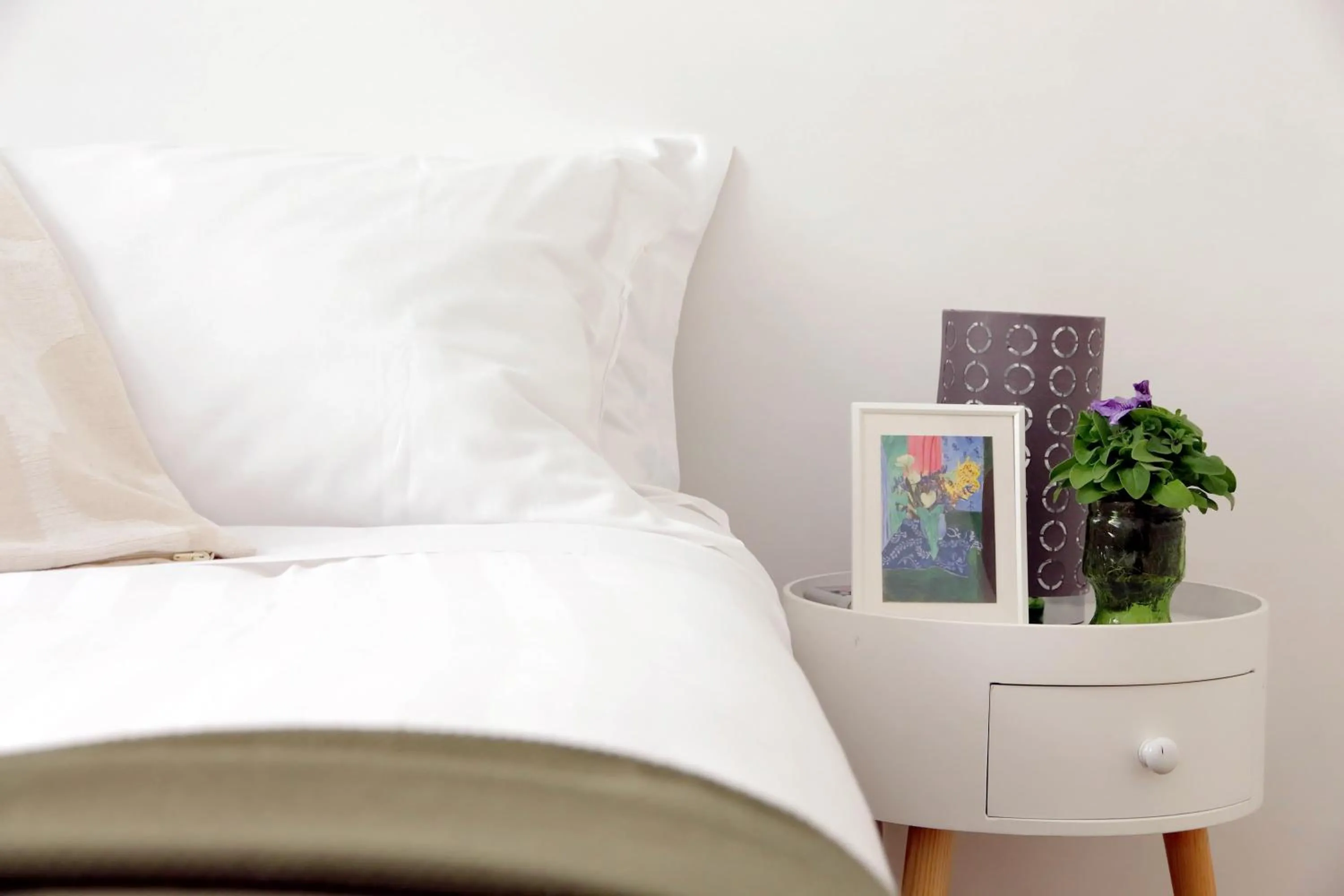 Decorative detail, Bed in Colosseo Terrace Apartment