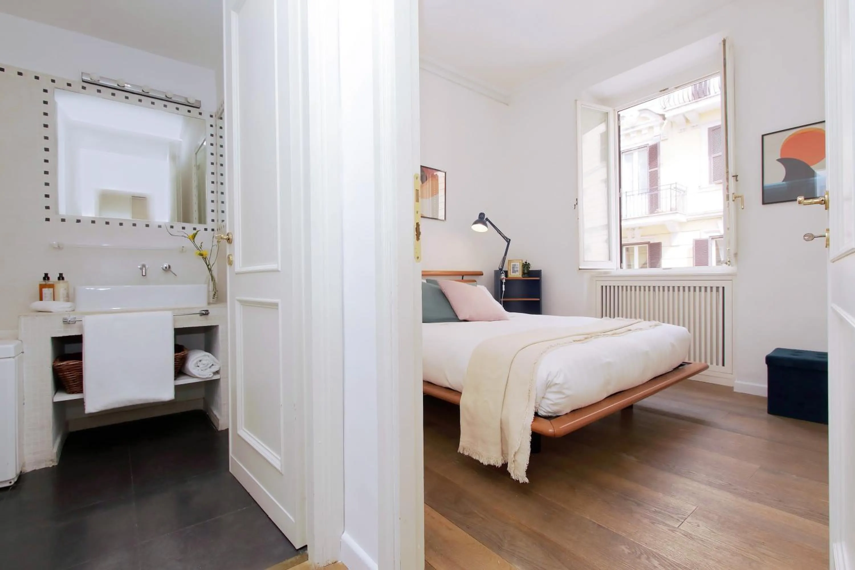 Bedroom, Bed in Colosseo Terrace Apartment