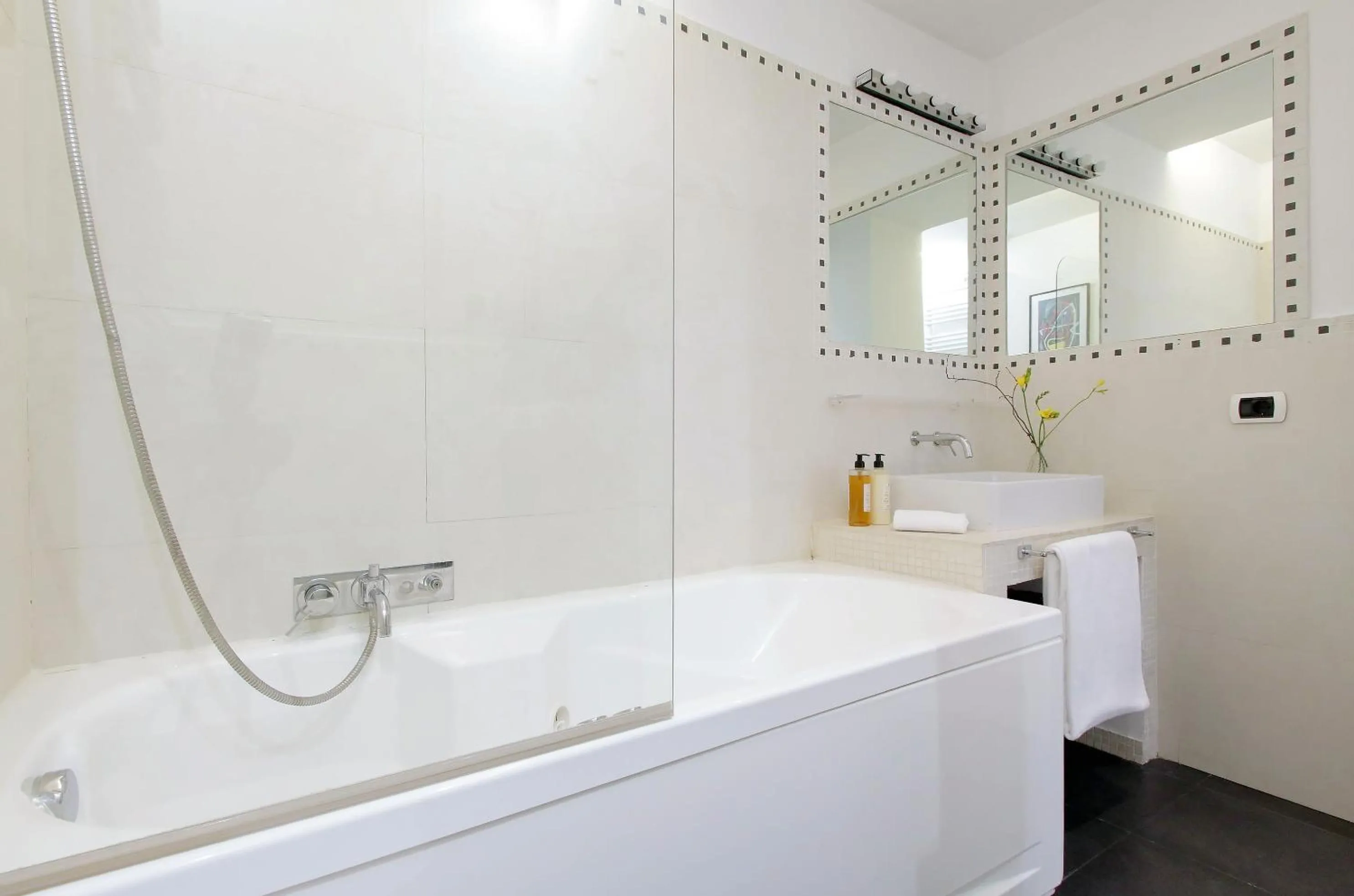 Bathroom in Colosseo Terrace Apartment