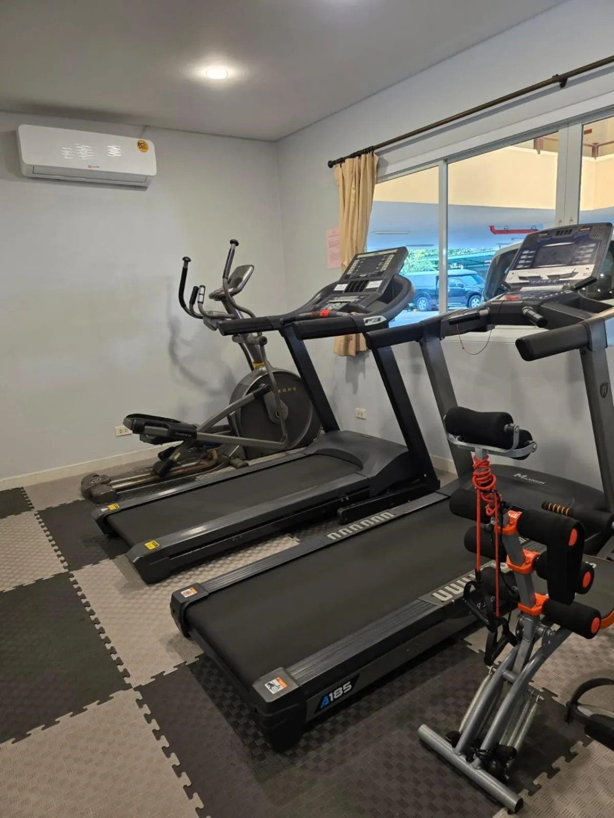 Fitness centre/facilities in Sitara Place Serviced Apartment & Hotel