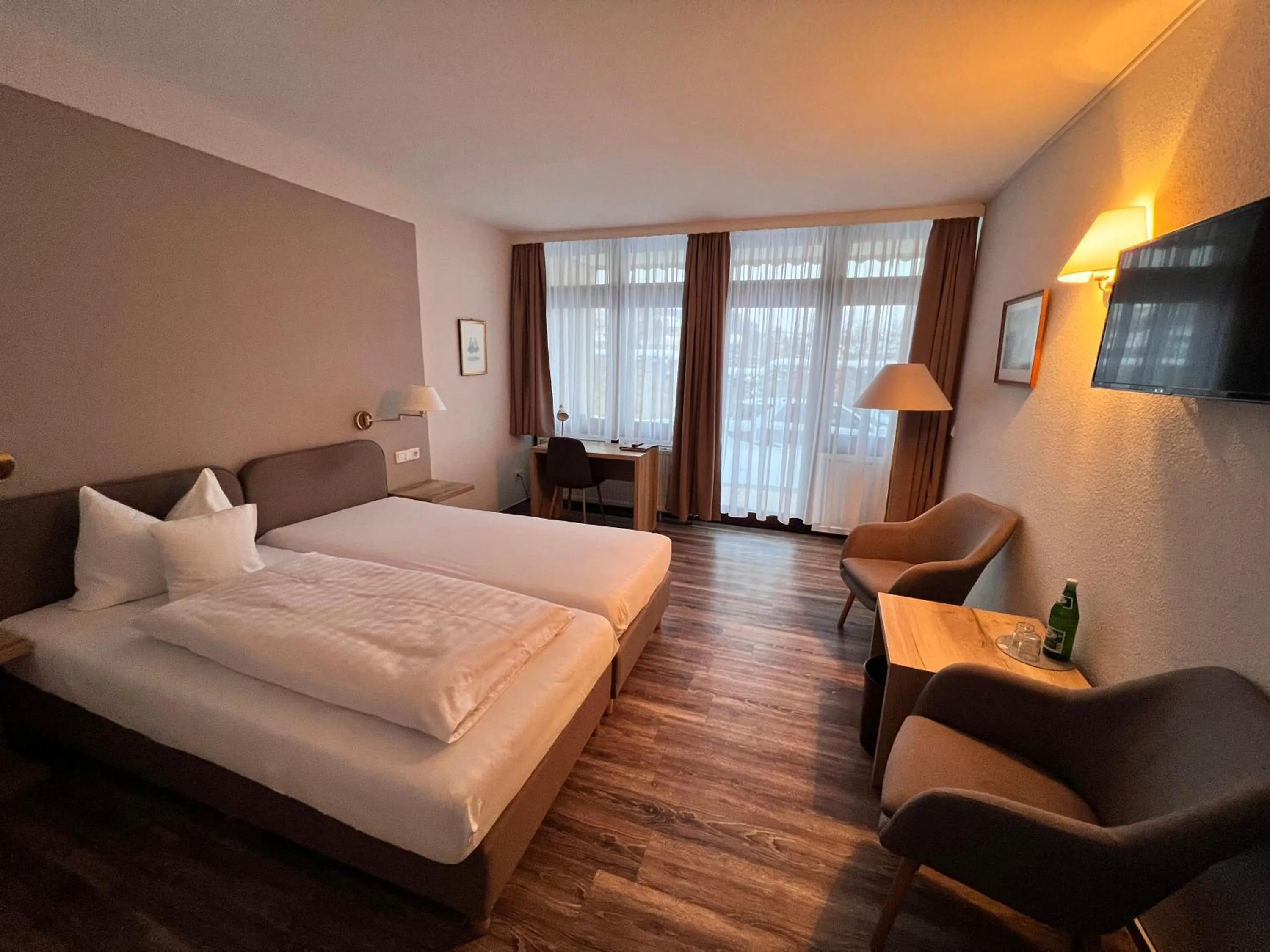 Bed in Landhotel Combecher