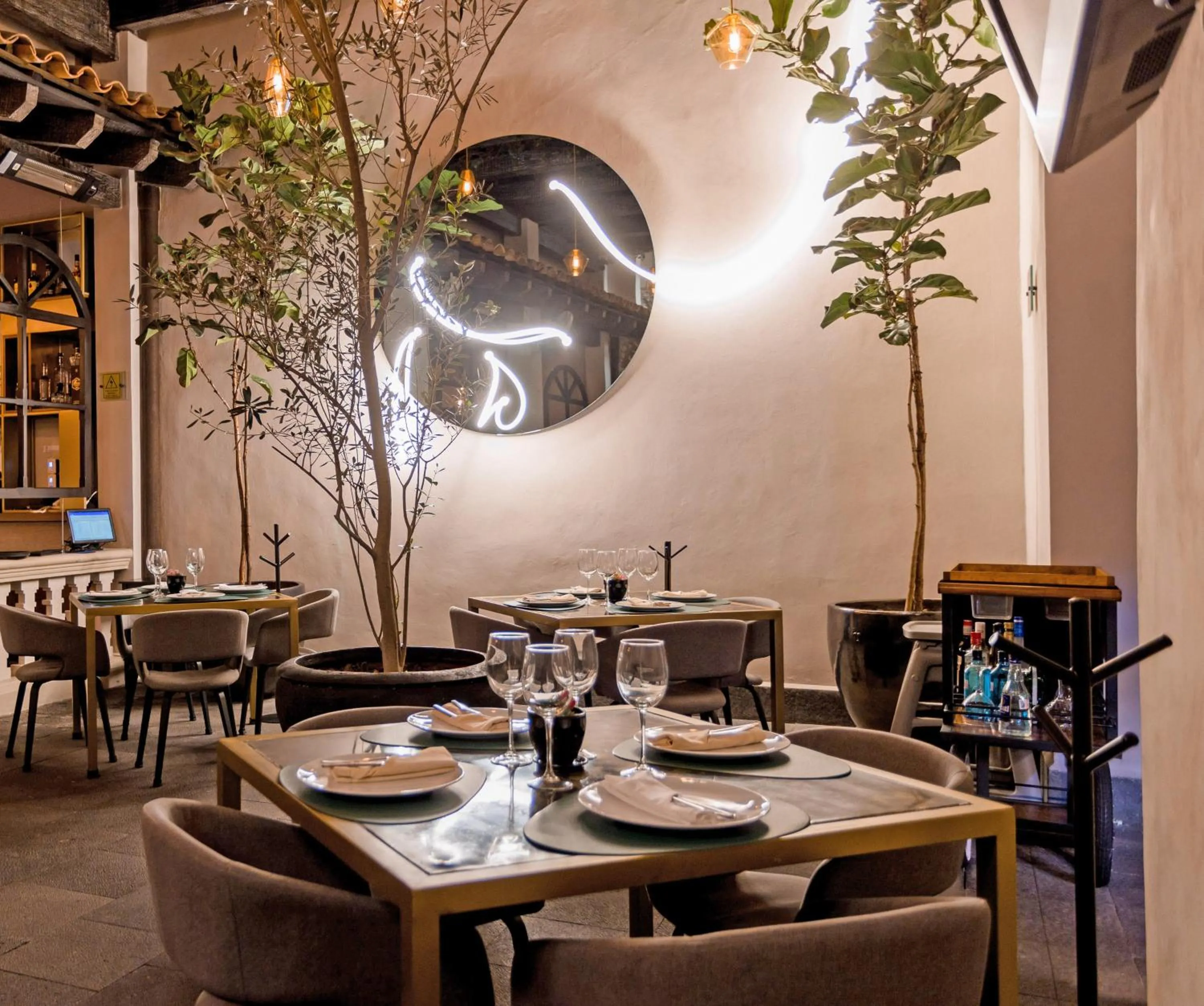 Restaurant/places to eat in Casona 142 Hotel Boutique Orizaba