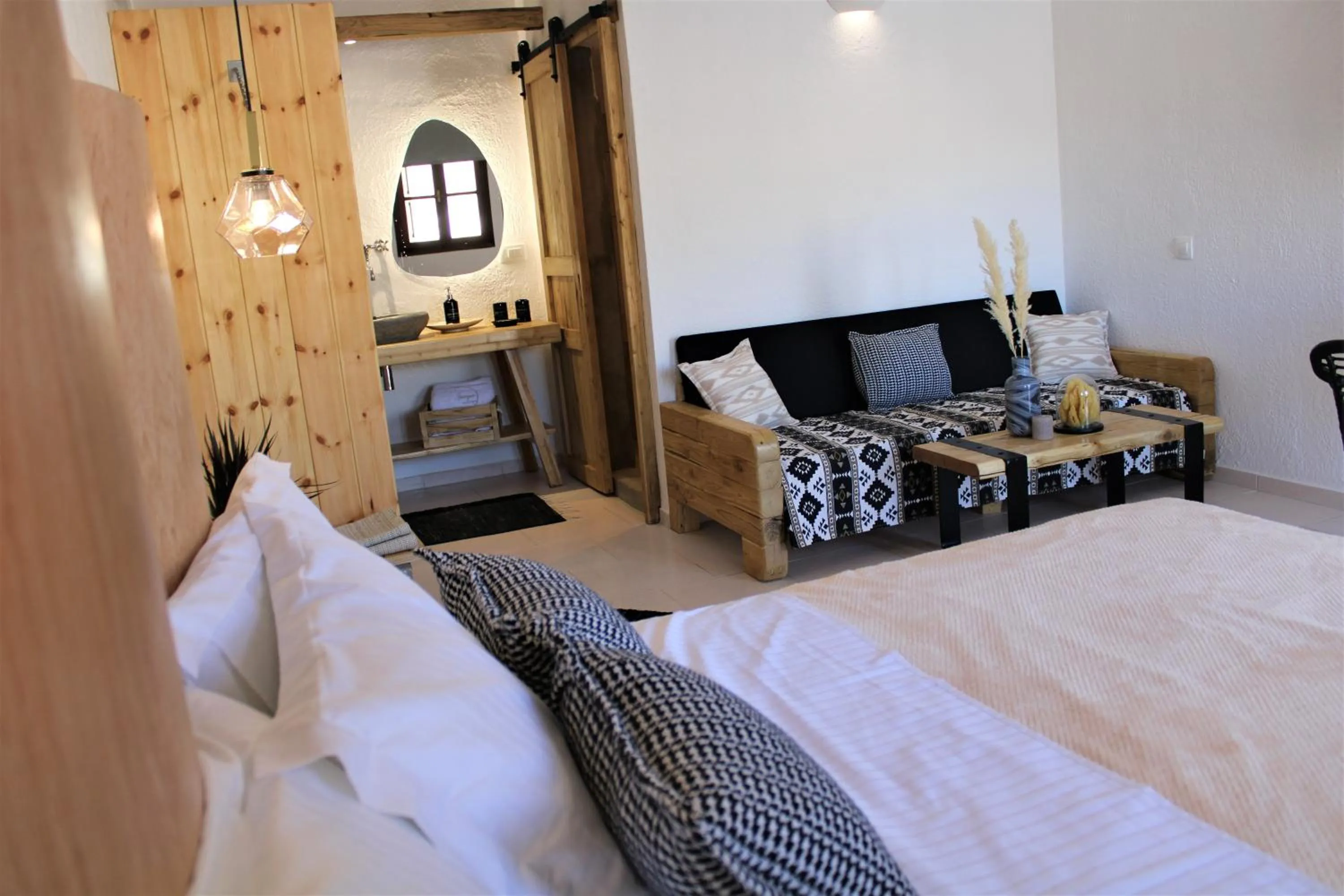 Bed in Spongia Apartments Kalymnos