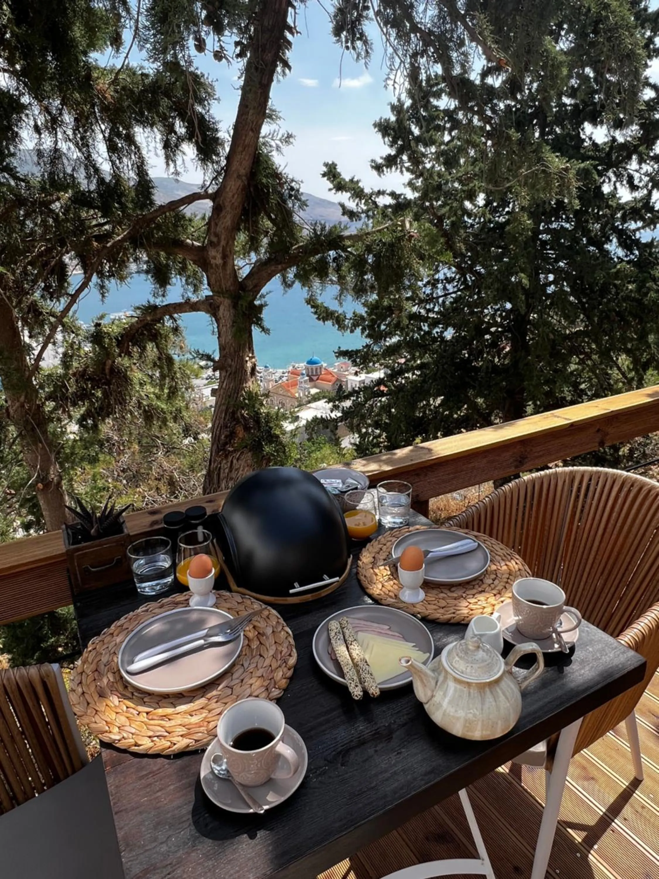 Restaurant/places to eat in Spongia Apartments Kalymnos