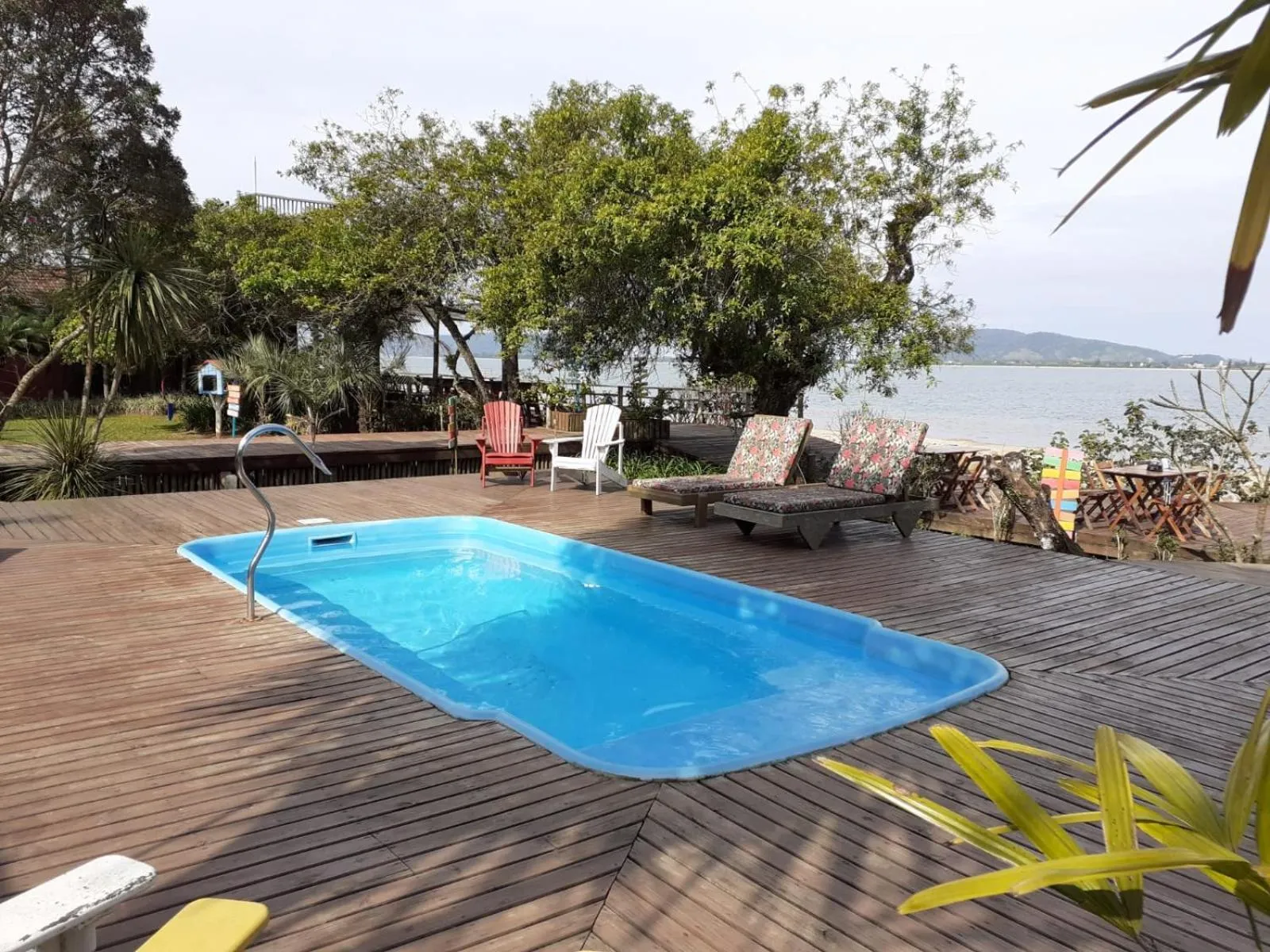 Pool view in Partner Itapoa by Marina