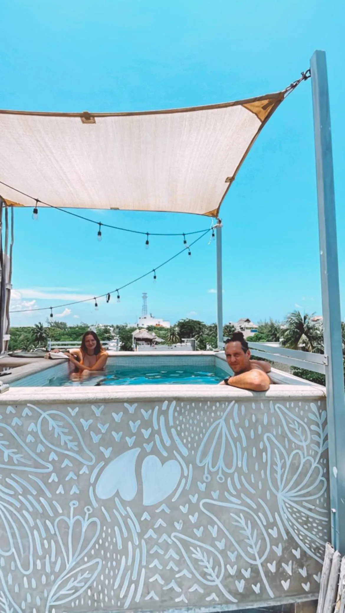 Swimming pool in Hostal Cuca Macuca