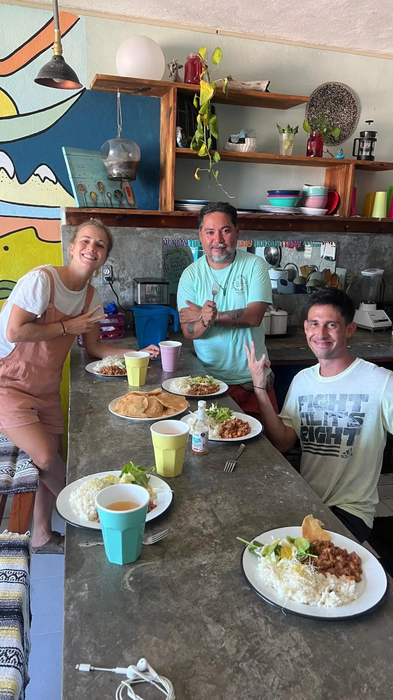 Communal kitchen in Hostal Cuca Macuca