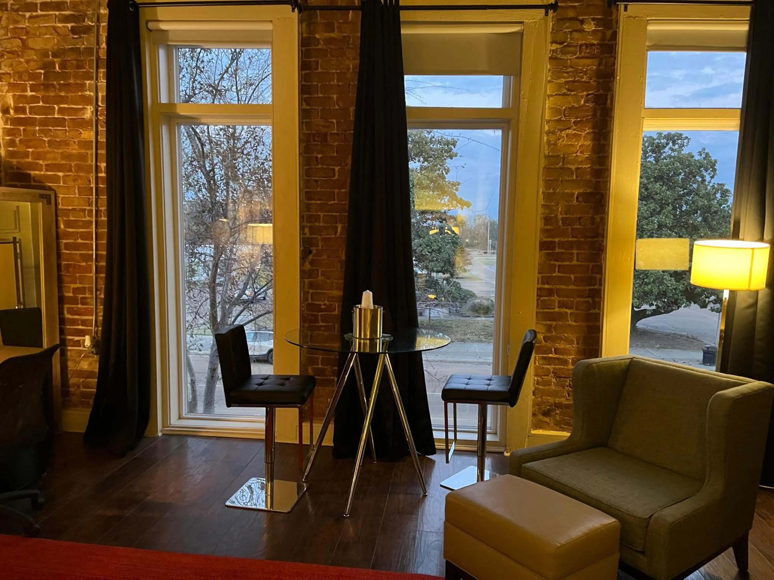 City view in The Skylight Hotel