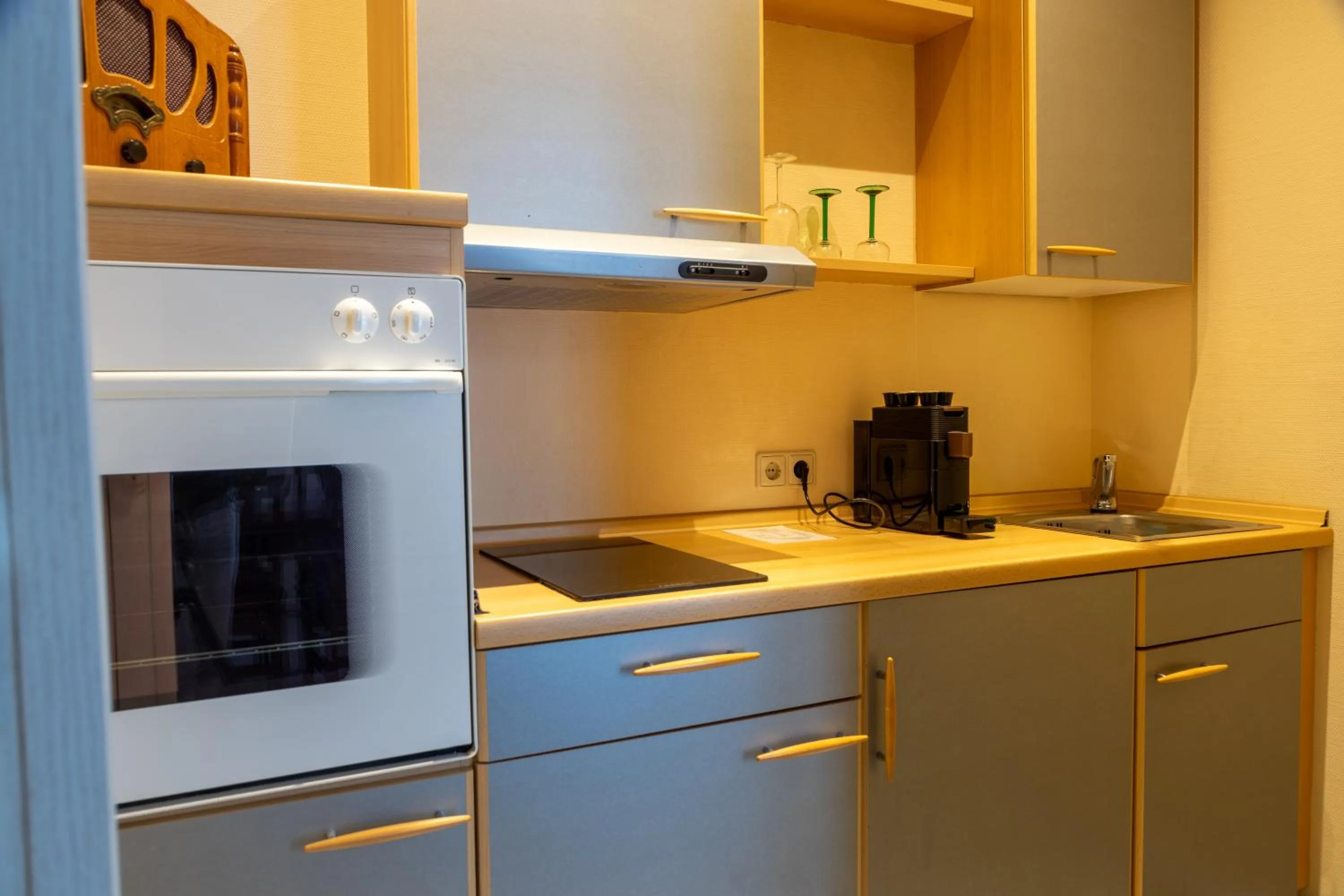 Kitchen or kitchenette in Hotel Weisses Haus