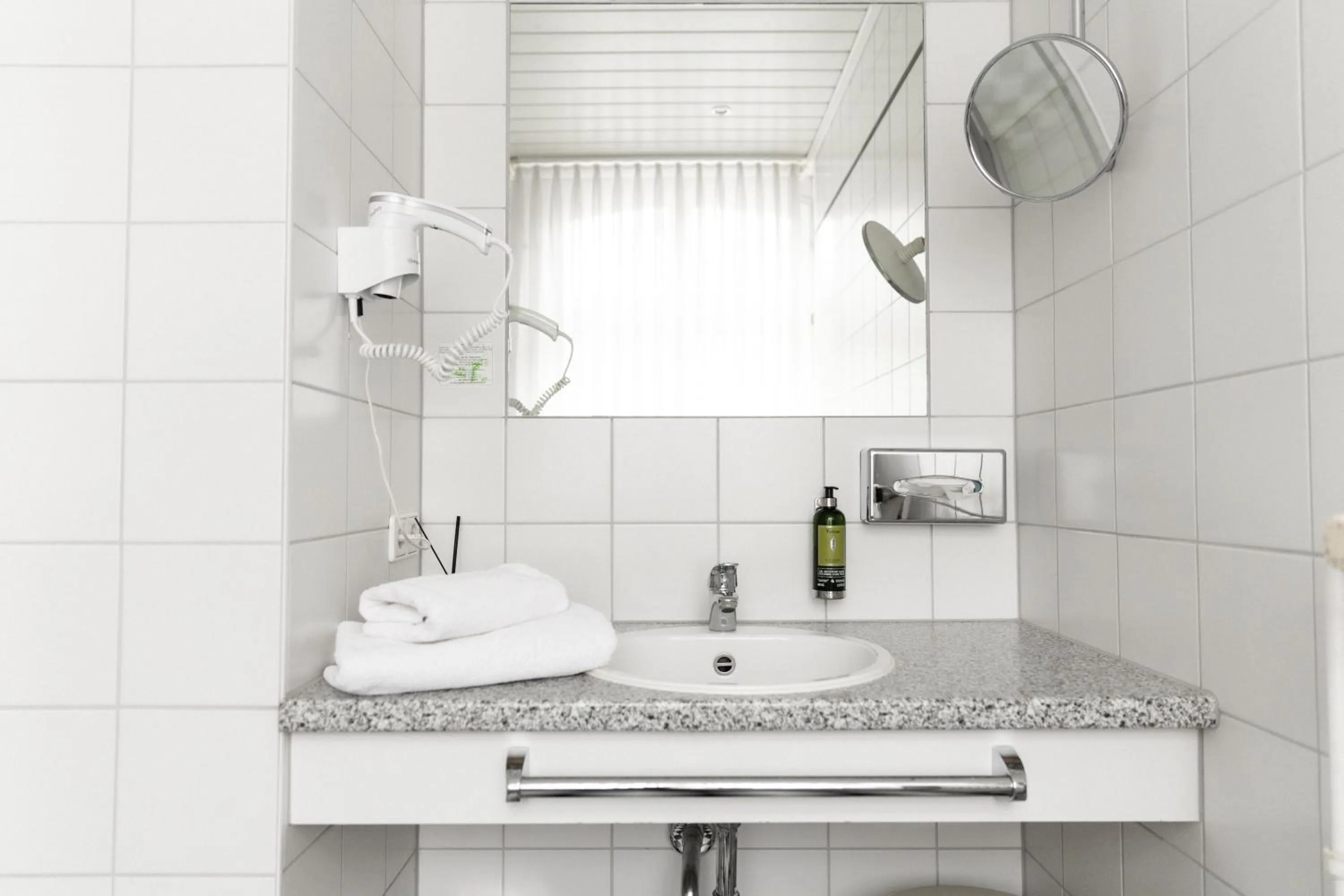 Bathroom in Hotel Weisses Haus