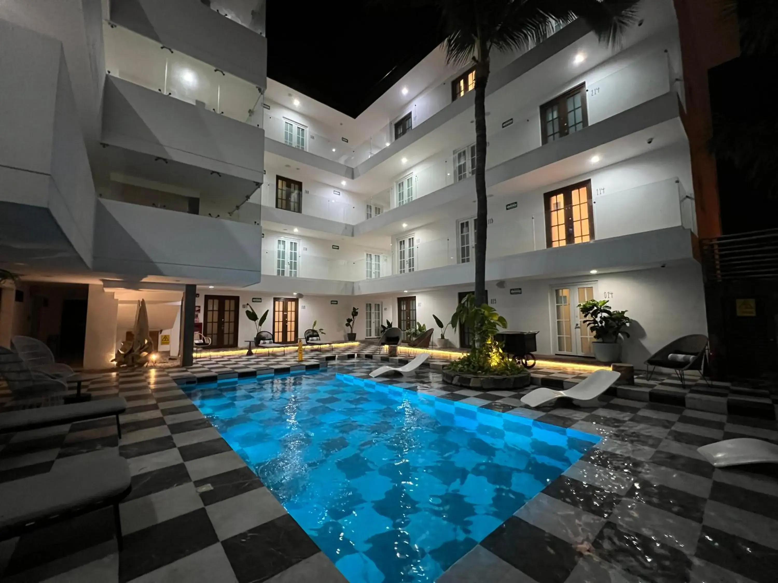 Swimming pool in The Xperience by g Swimming pool in The Xperience by g