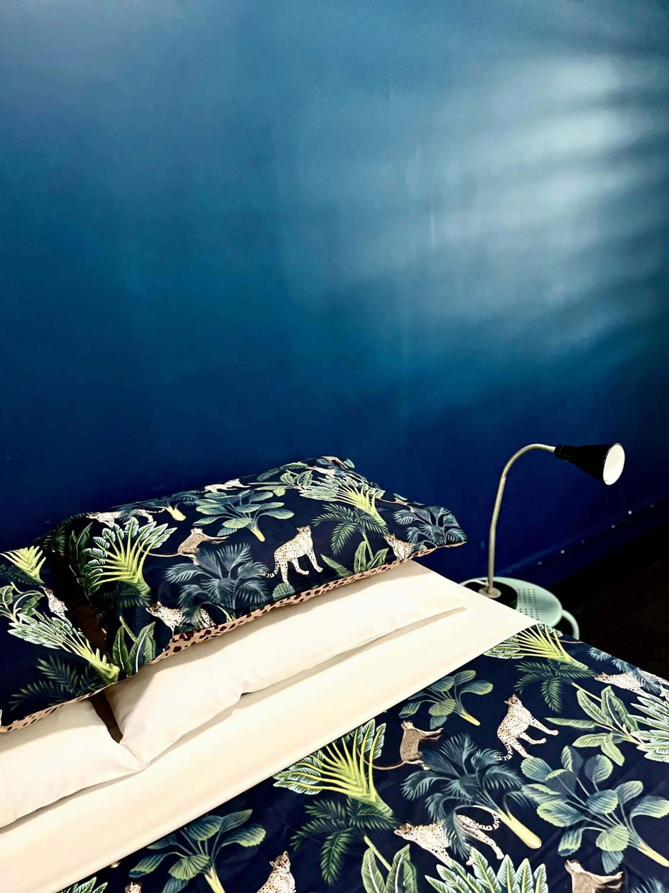 Bed in MOM Darwin