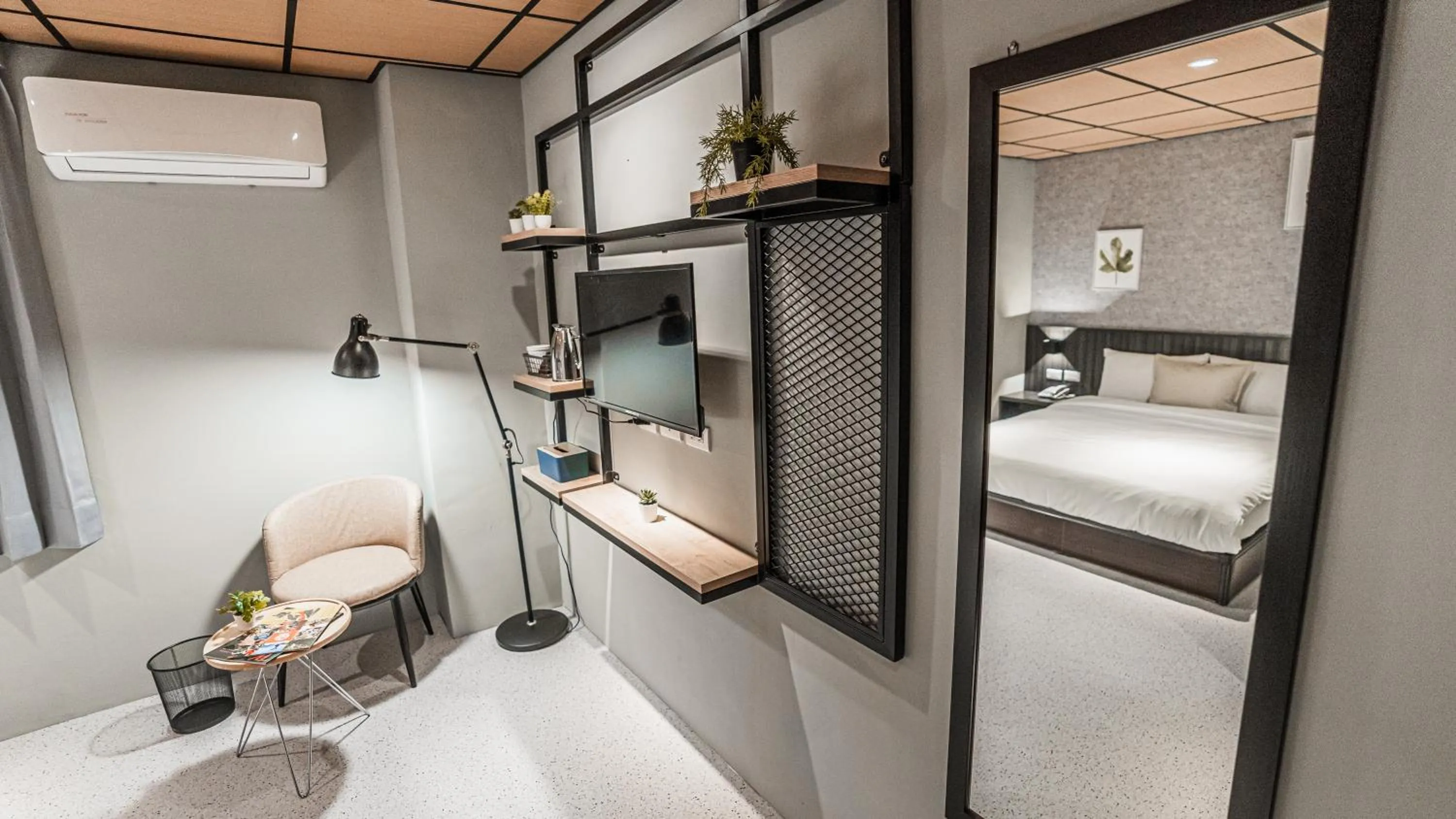 Photo of the whole room, Bed in ZZINN,penghu