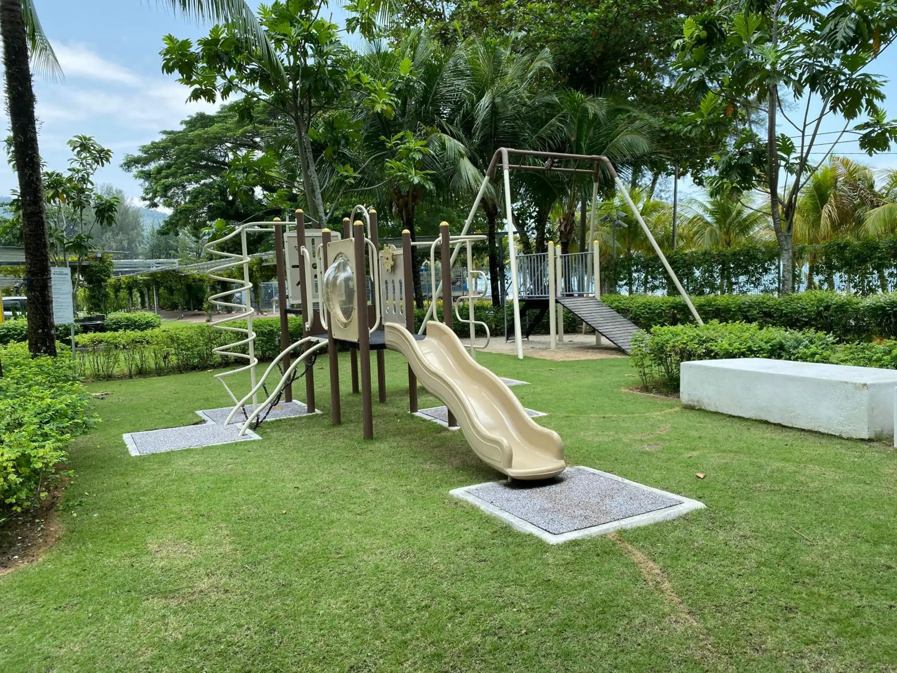 By The Sea Cozy Beachfront Home, Batu Ferringhi By The Sea Cozy Beachfront Home, Batu Ferringhi