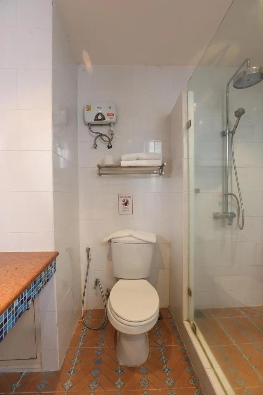 Bathroom in Studio F Sukhumvit