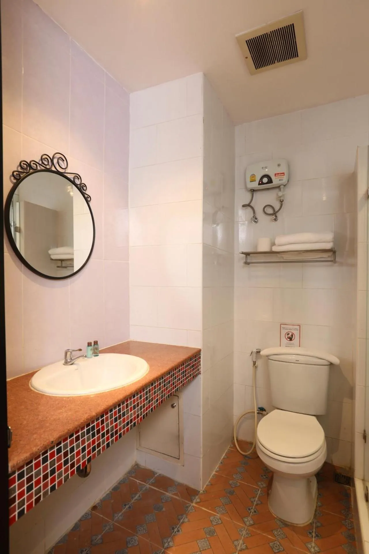 Toilet in Studio F Sukhumvit