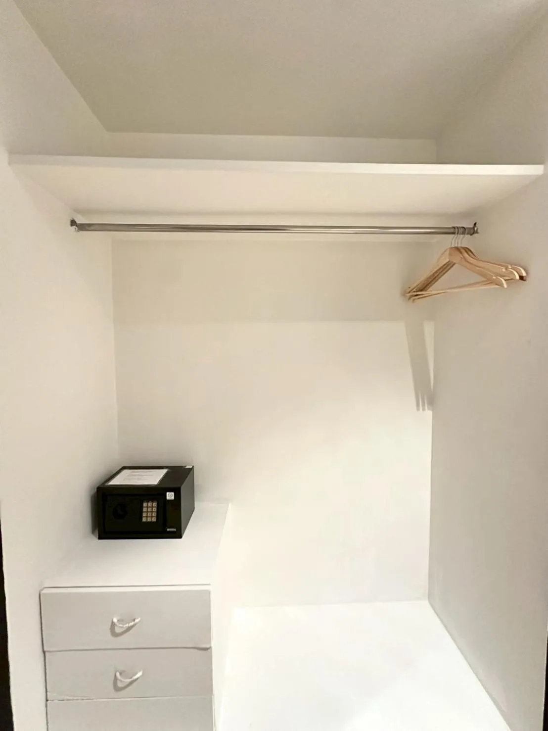 safe in Studio F Sukhumvit