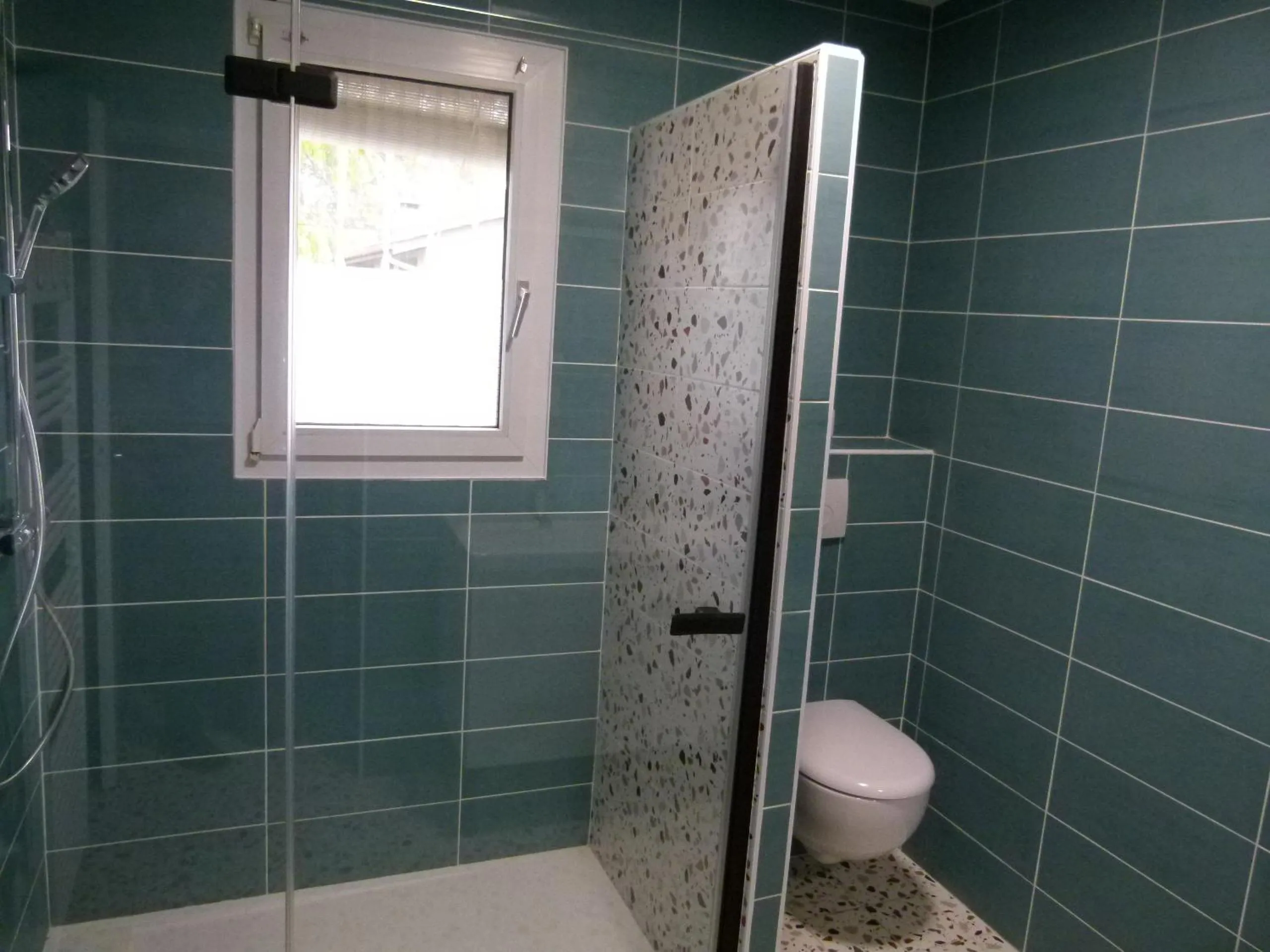 Bathroom in Les Calicots Sanguinet