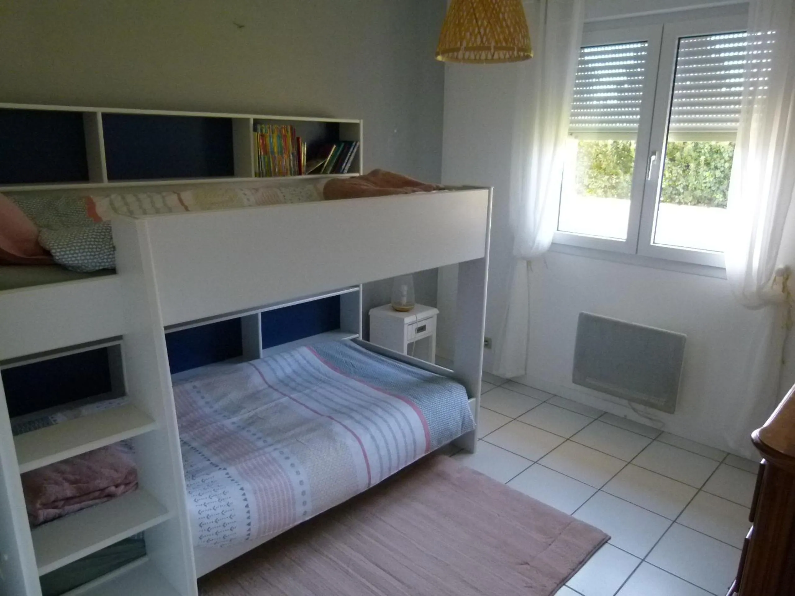 Bedroom in Les Calicots Sanguinet