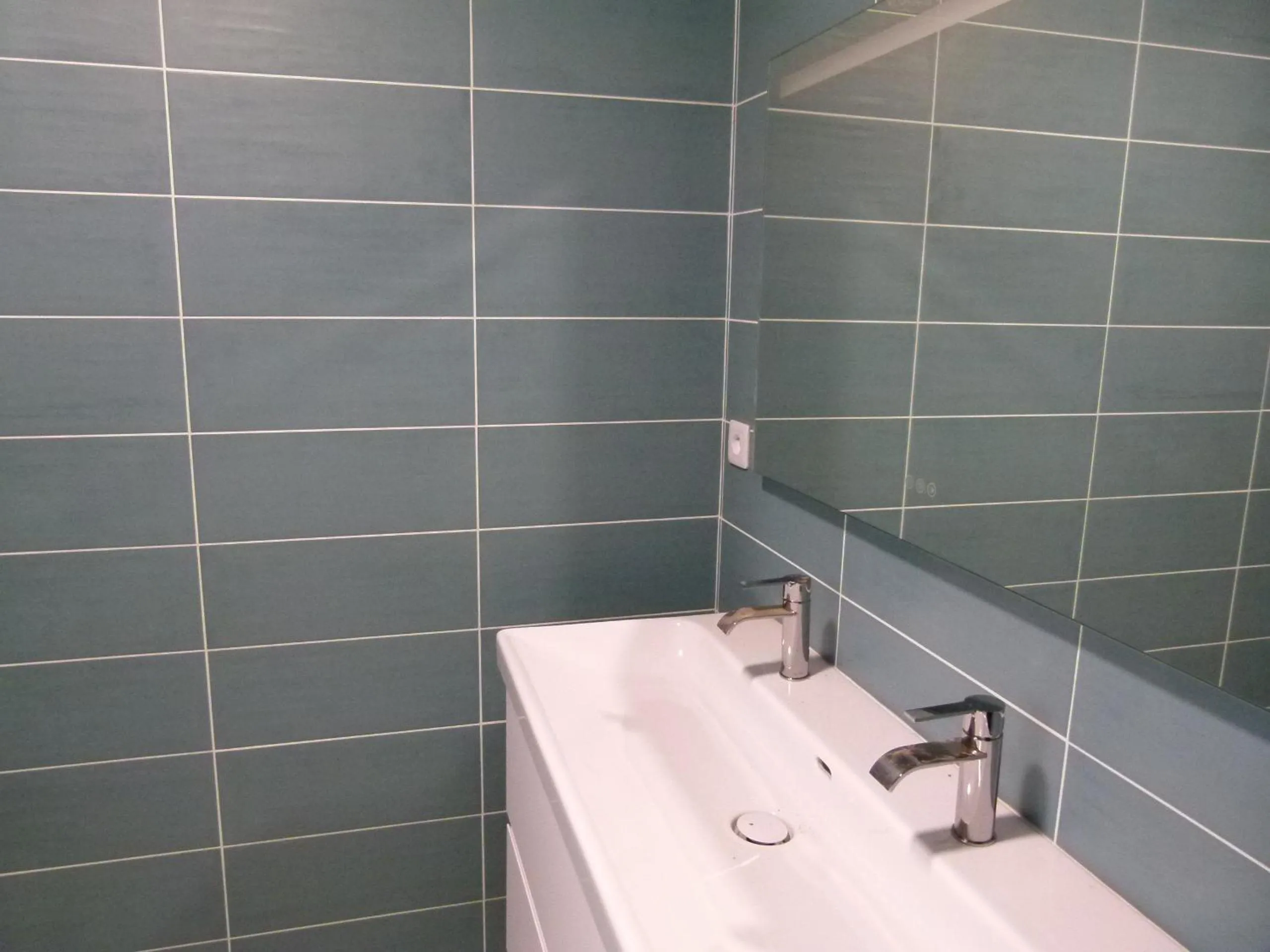 Bathroom in Les Calicots Sanguinet