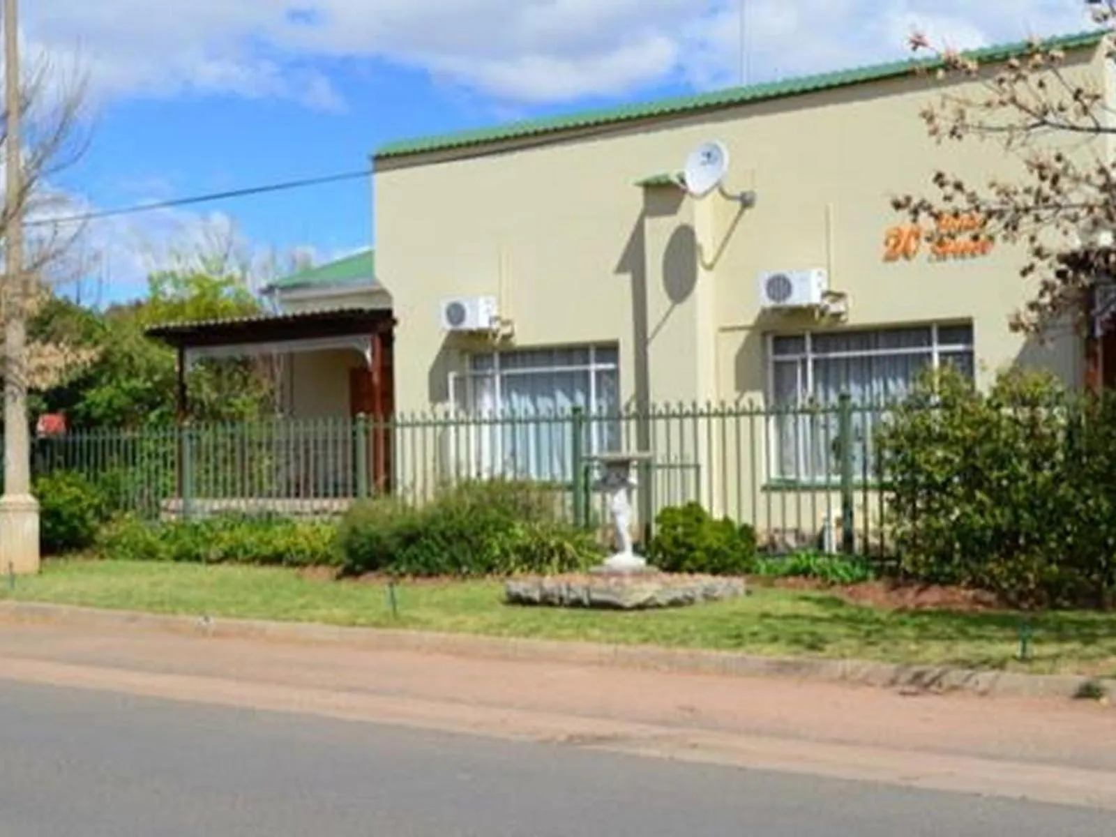 Property building in Kwela Bed & Breakfast
