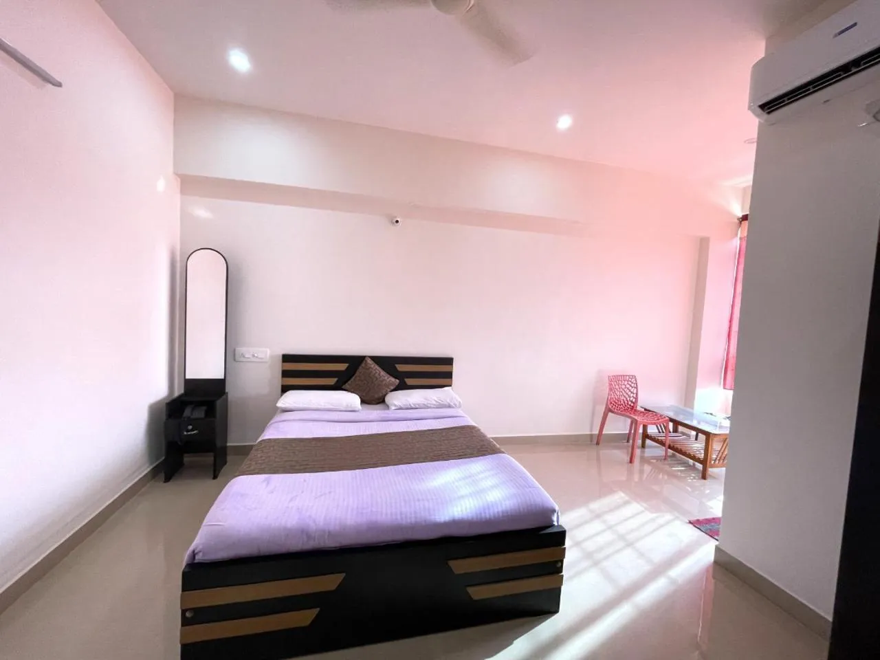 Bed in Green Valley Residency