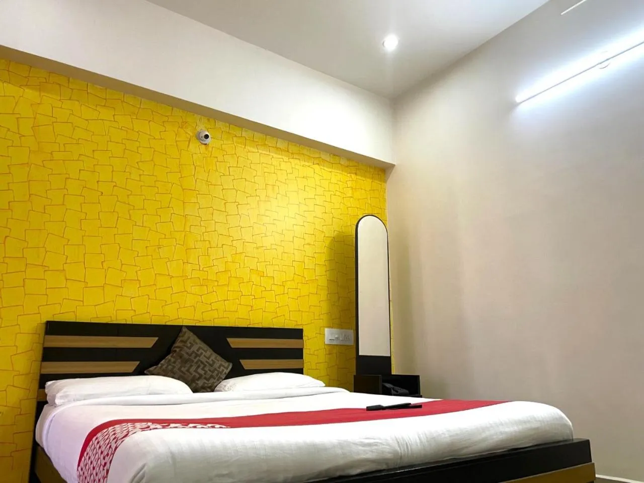 Bed in Green Valley Residency