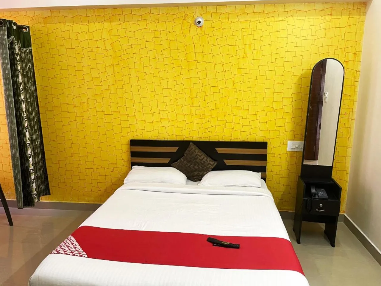 Bed in Green Valley Residency