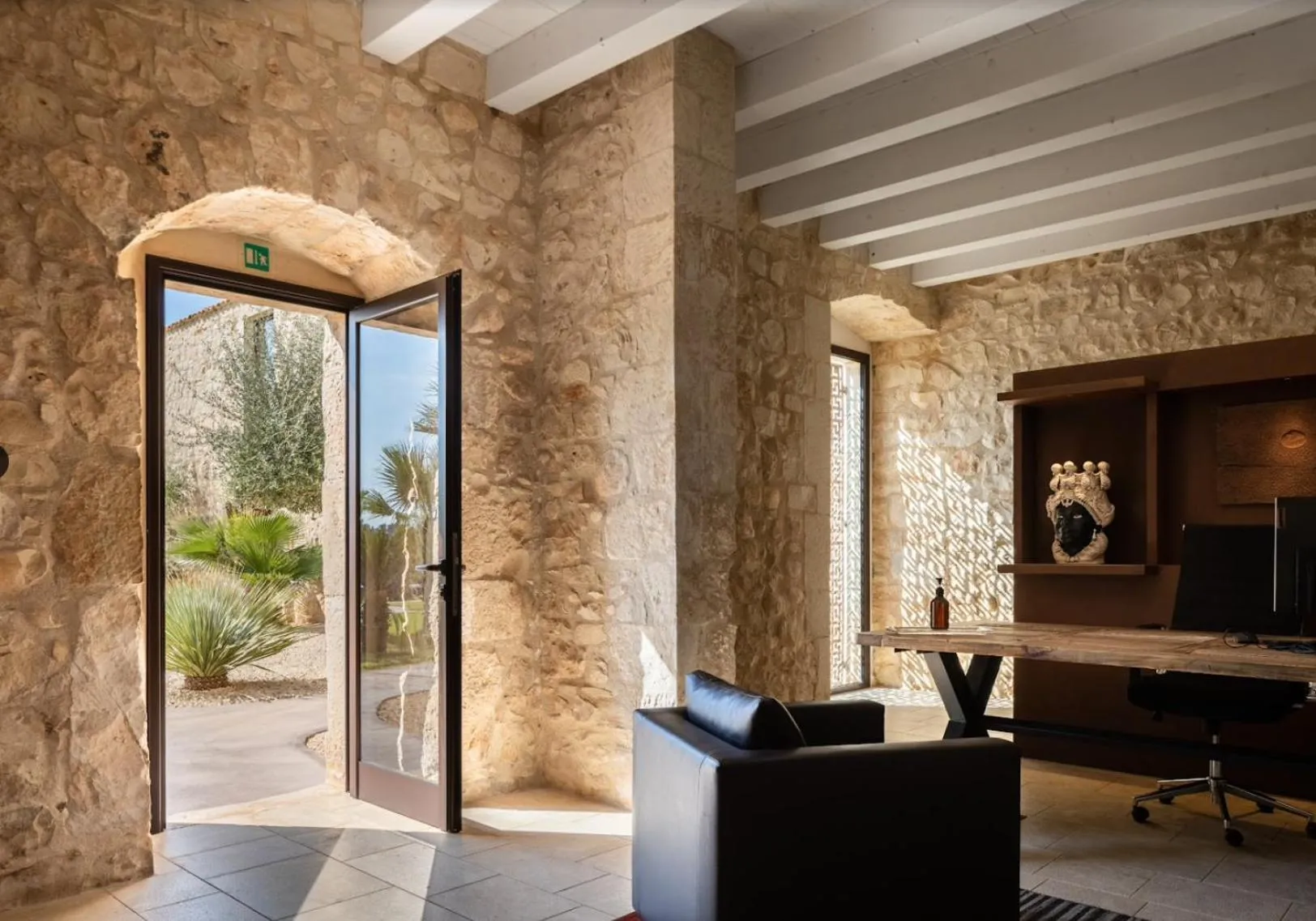 Lobby or reception in Pietra d'Acqua Resort & Spa by Geocharme
