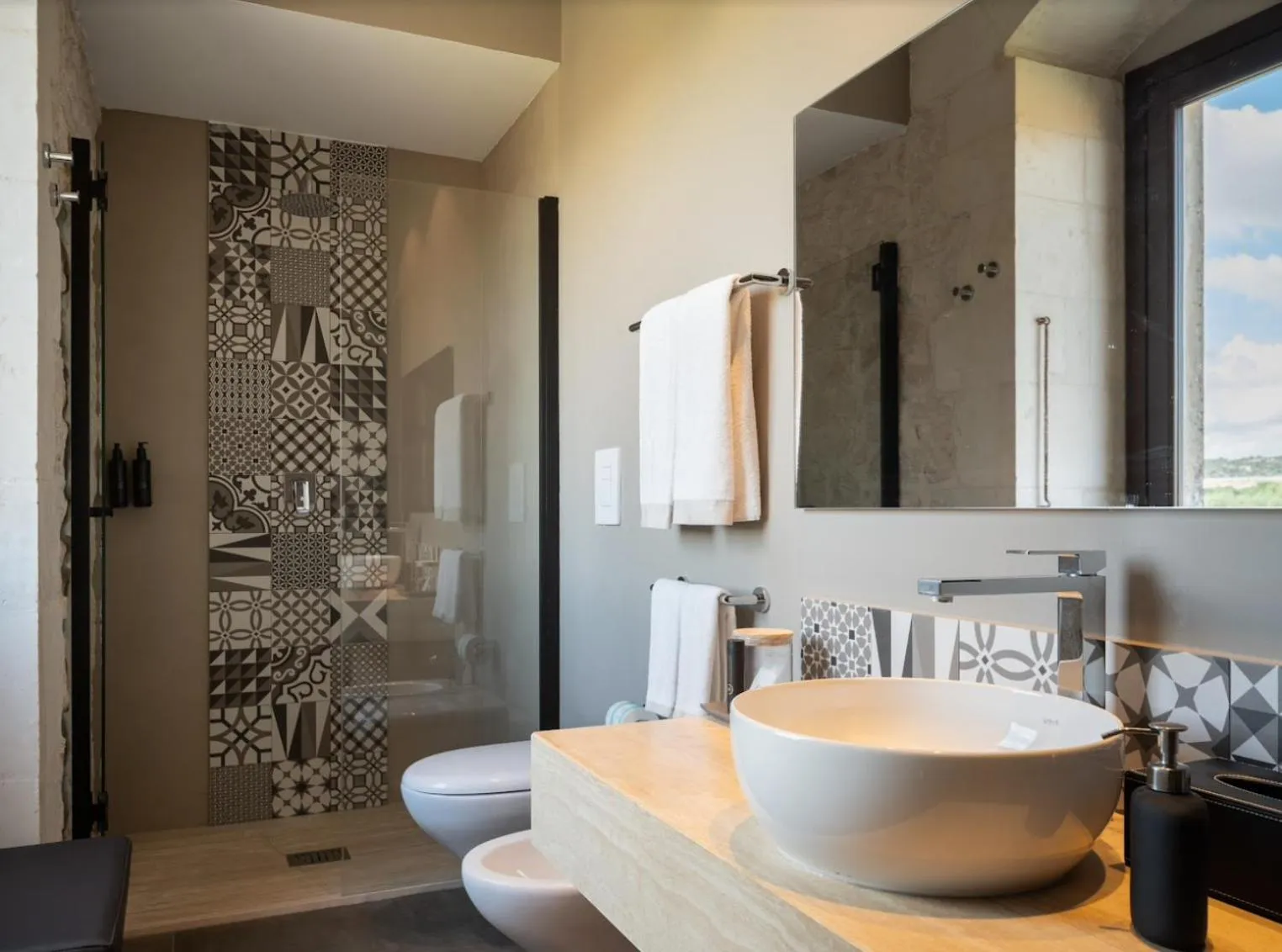 Bathroom in Pietra d'Acqua Resort & Spa by Geocharme