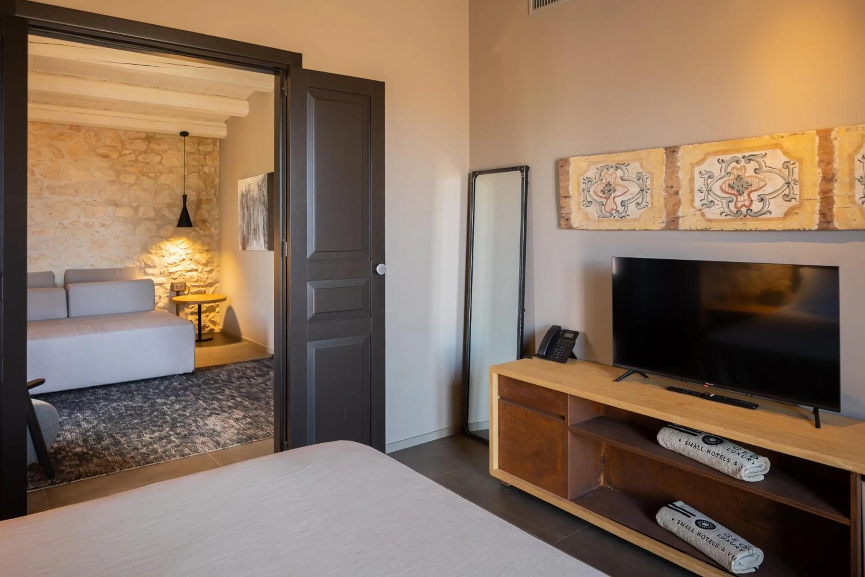 Photo of the whole room, Bed in Pietra d'Acqua Resort & Spa by Geocharme