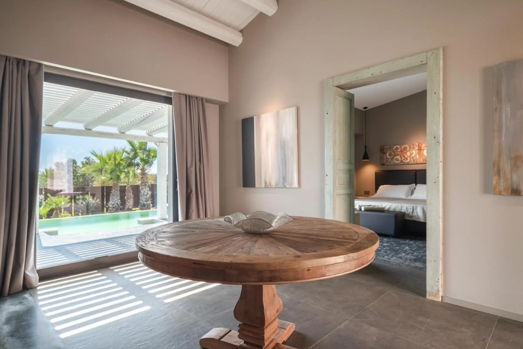 Communal lounge/ TV room, Bed in Pietra d'Acqua Resort & Spa by Geocharme