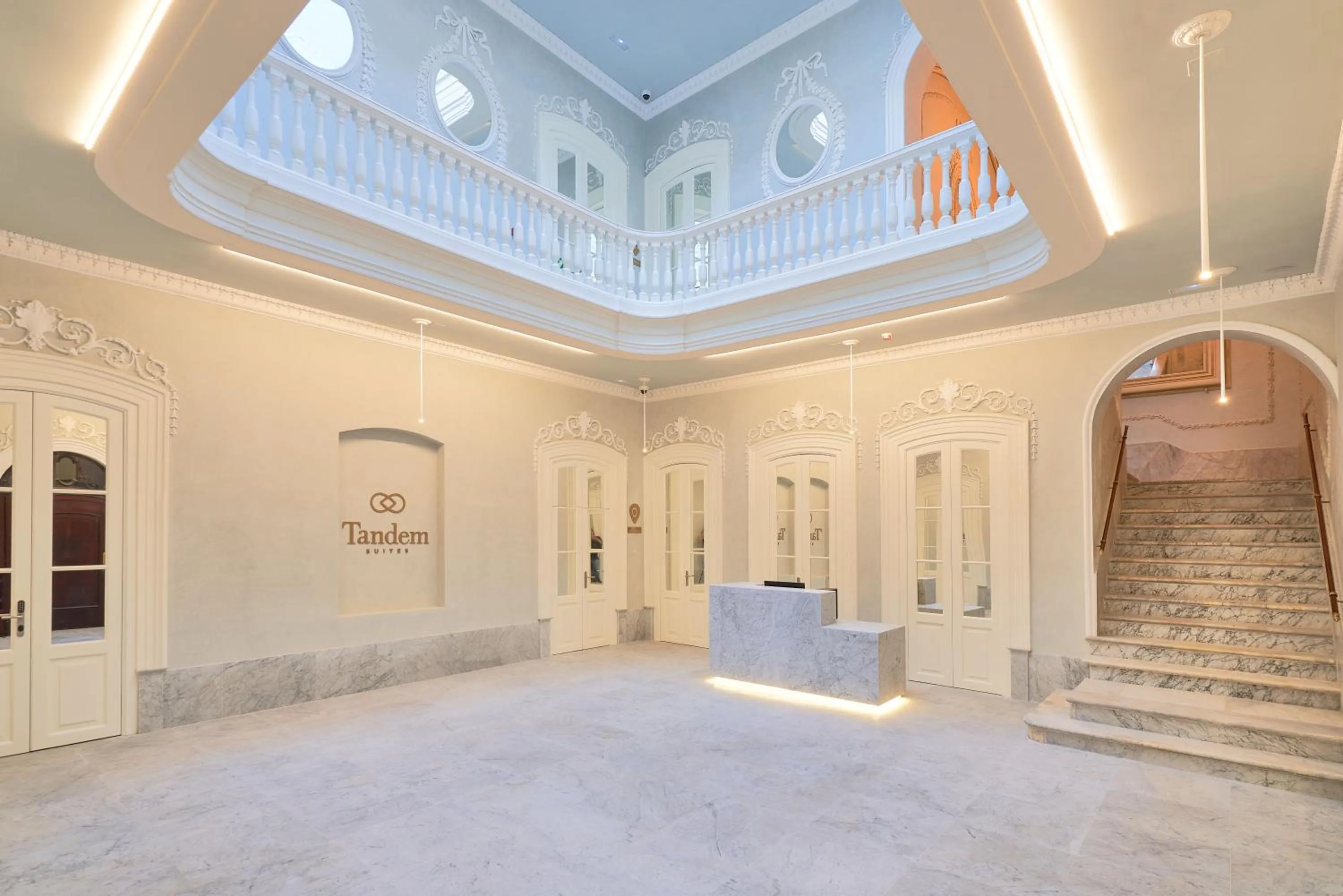 Lobby or reception in Tandem Palacio Veedor de Galeras Suites