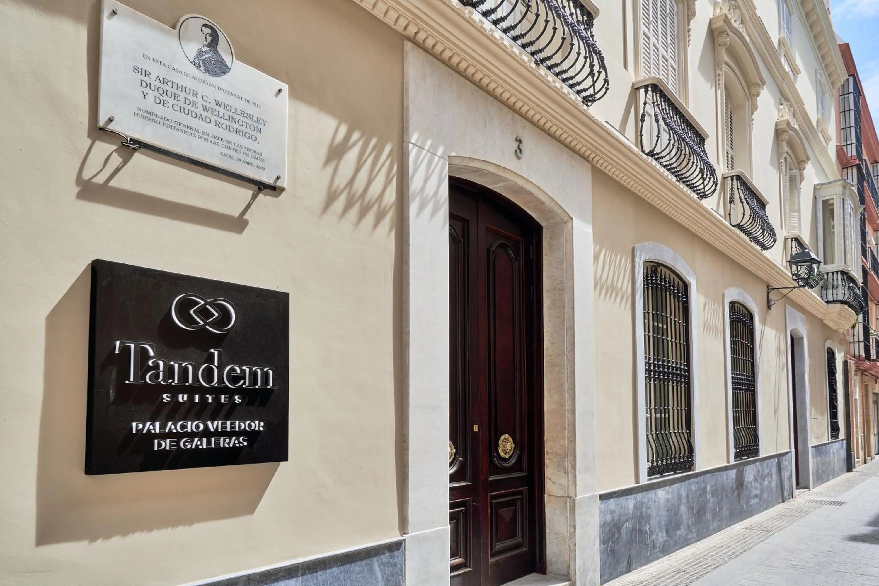 Property building in Tandem Palacio Veedor de Galeras Suites