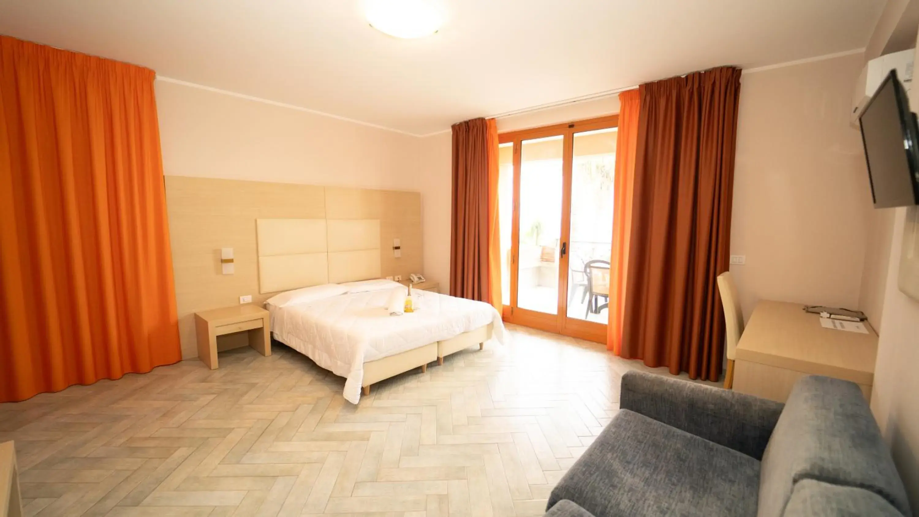 Bed in Taormina Hotel Calipso Bed in Taormina Hotel Calipso