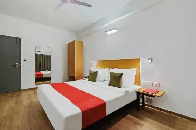 Bed in Kanak Beacon Hotel - Ashram Road Ahmedabad Bed in Kanak Beacon Hotel - Ashram Road Ahmedabad