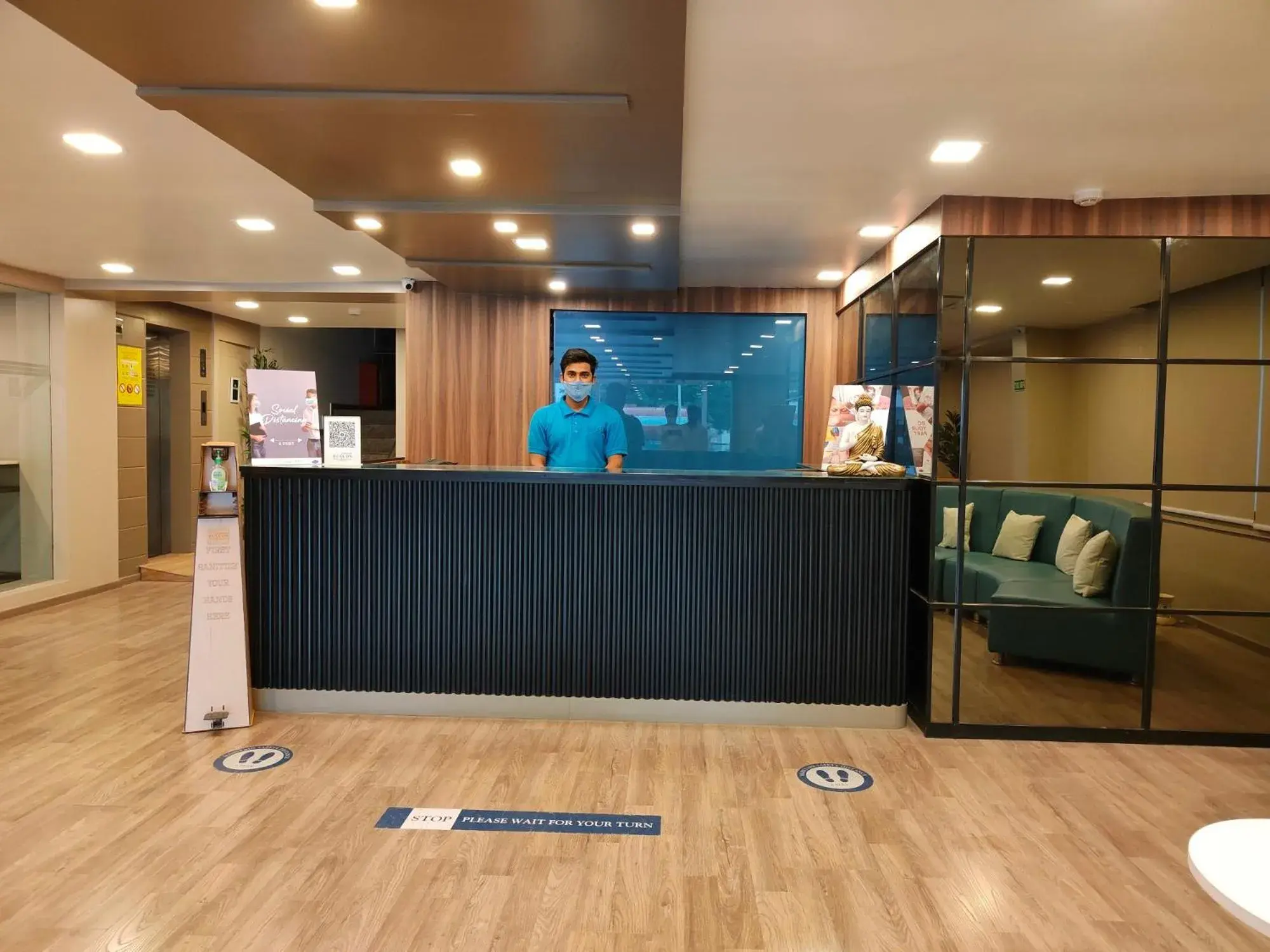 Lobby or reception in Kanak Beacon Hotel - Ashram Road Ahmedabad Lobby or reception in Kanak Beacon Hotel - Ashram Road Ahmedabad