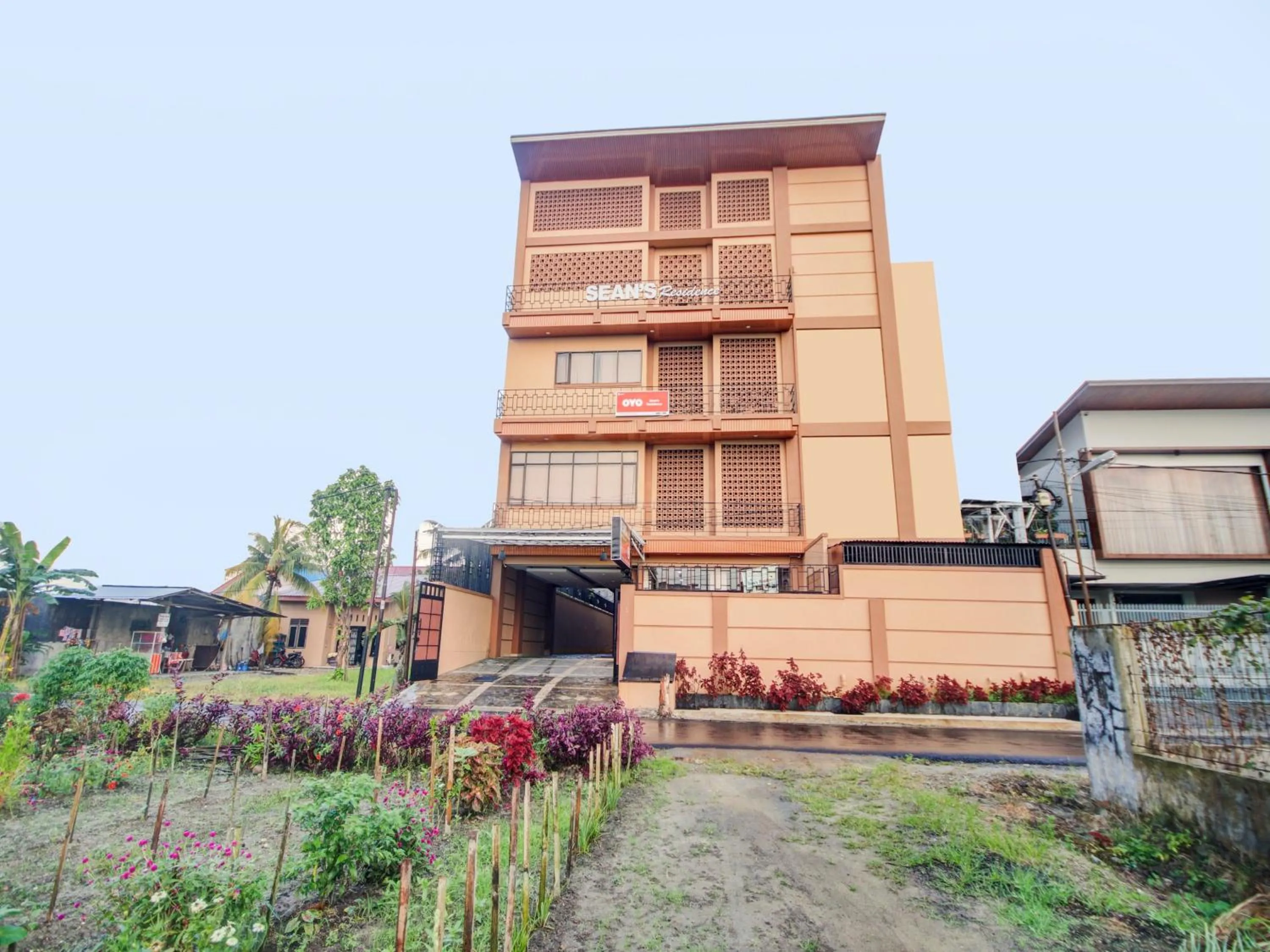 Hotel O Sean'S Residence Mansyur Near Universitas Sumatra Utara USU