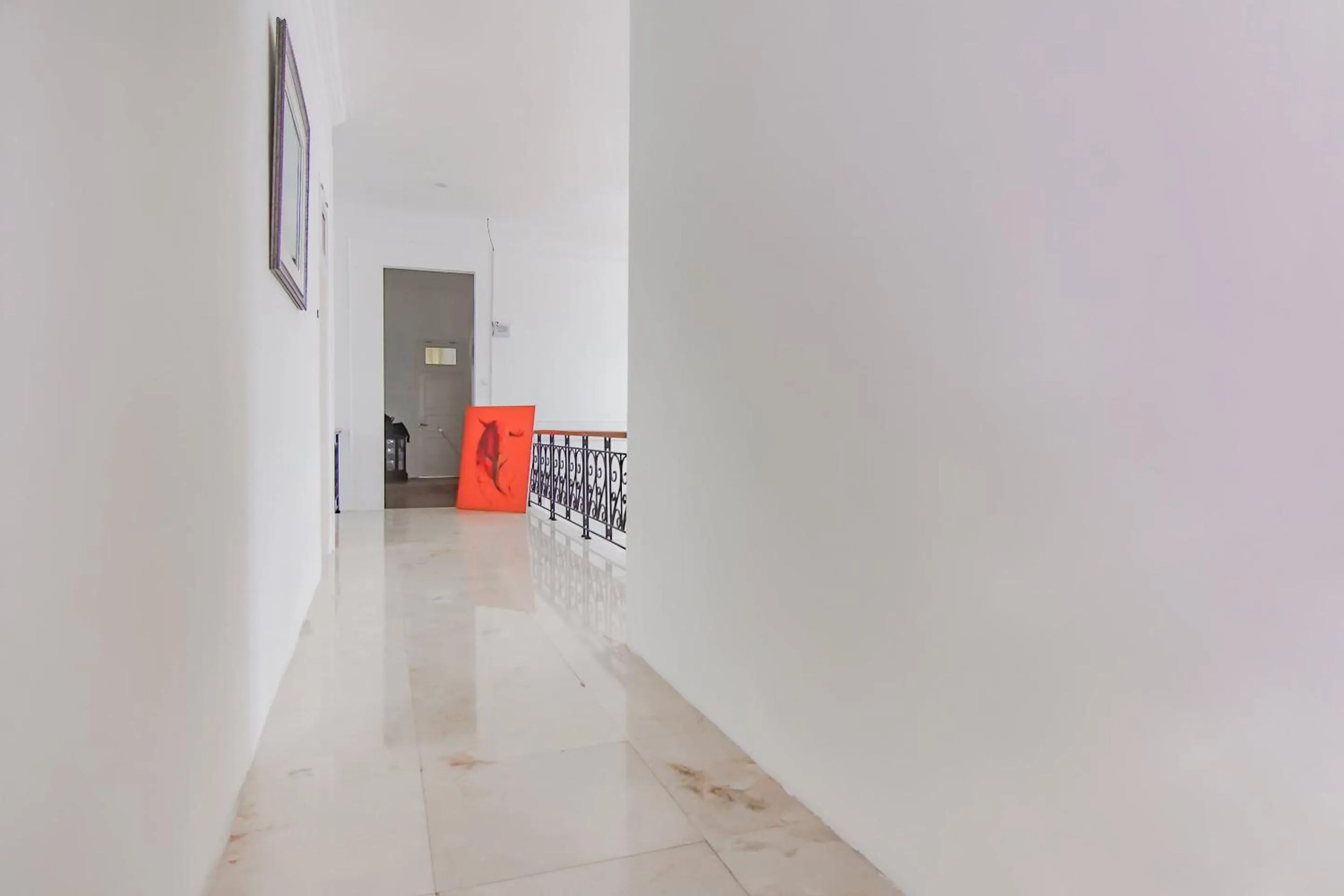 Lobby or reception in Capital O 90342 Kemang Garden