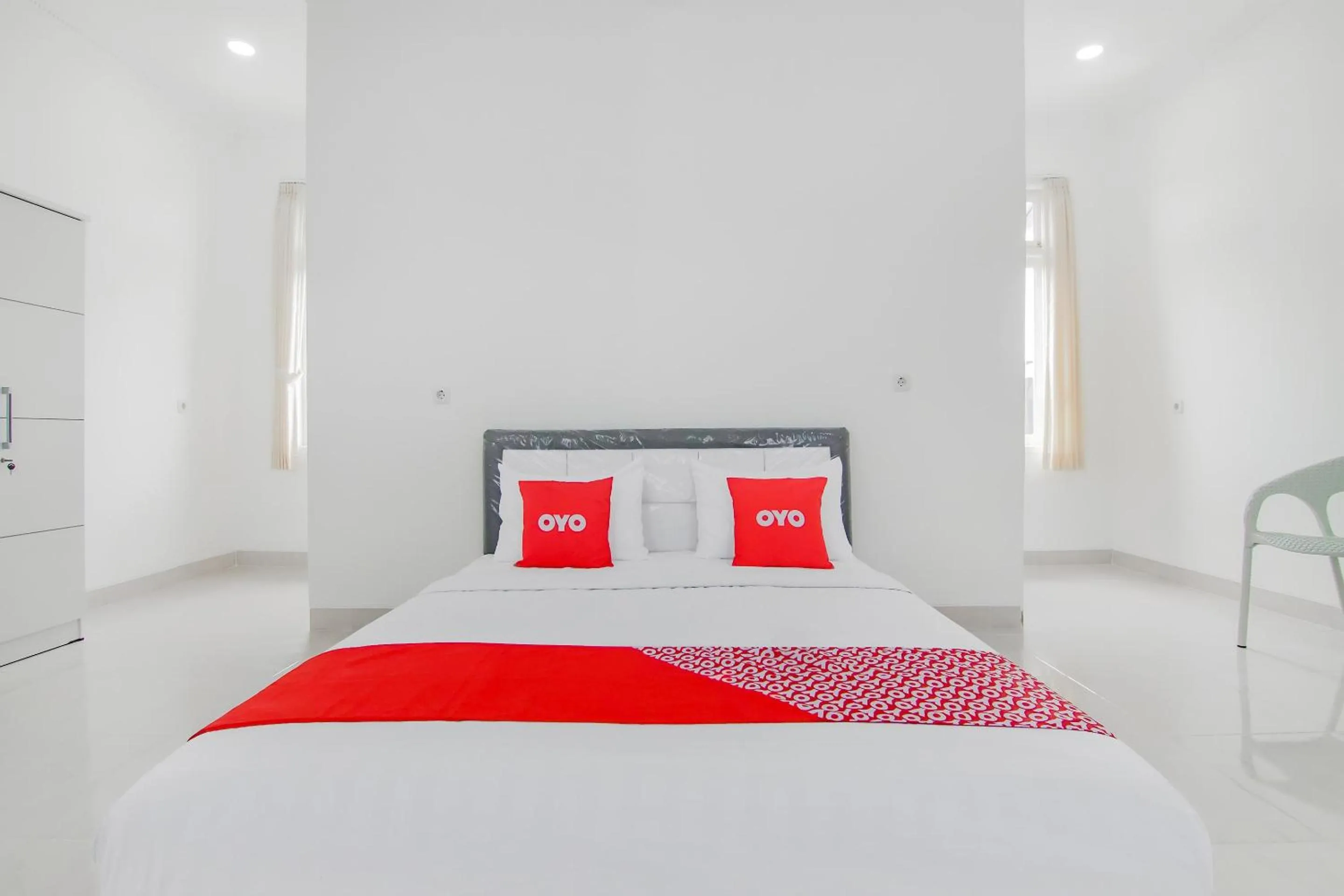 Bedroom, Bed in Capital O 90342 Kemang Garden