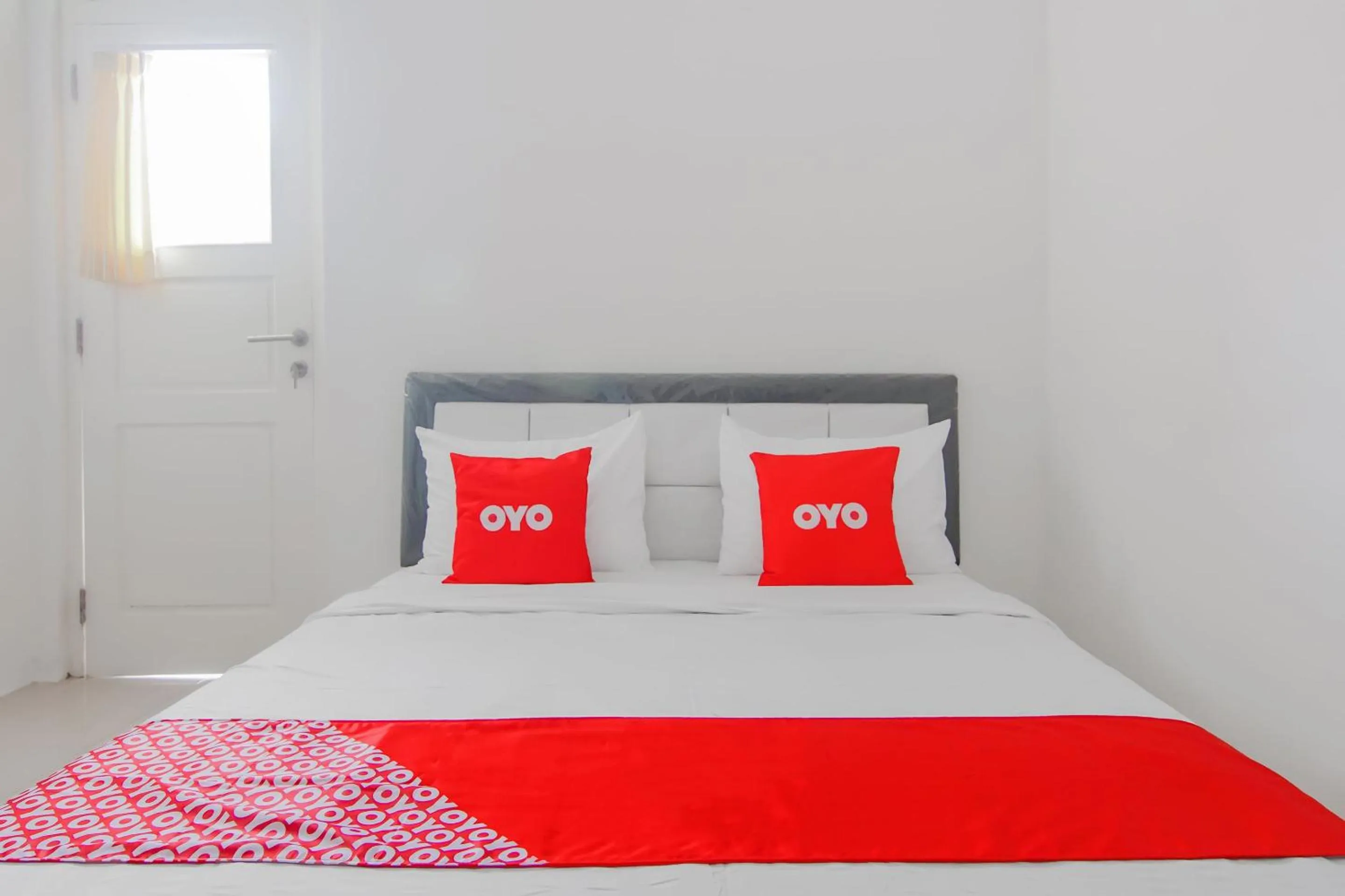 Bedroom, Bed in Capital O 90342 Kemang Garden