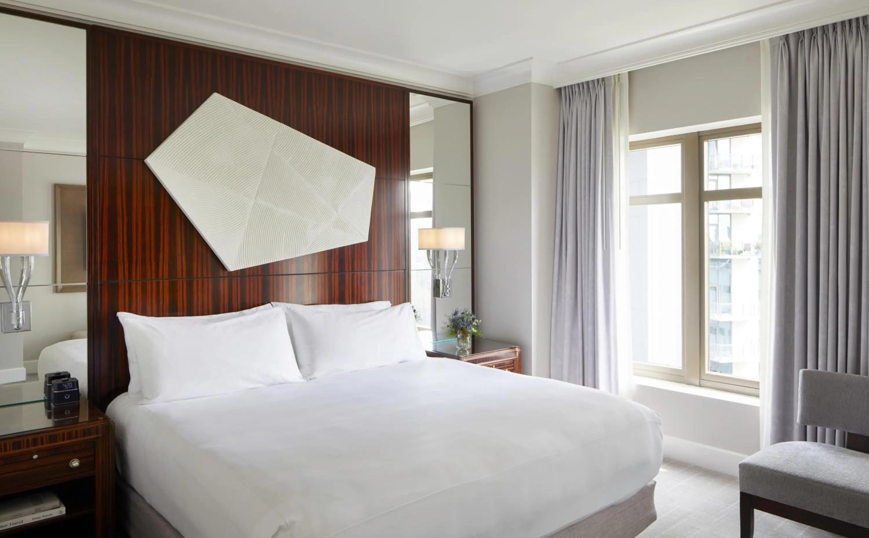 Bed in Waldorf Astoria Atlanta Buckhead