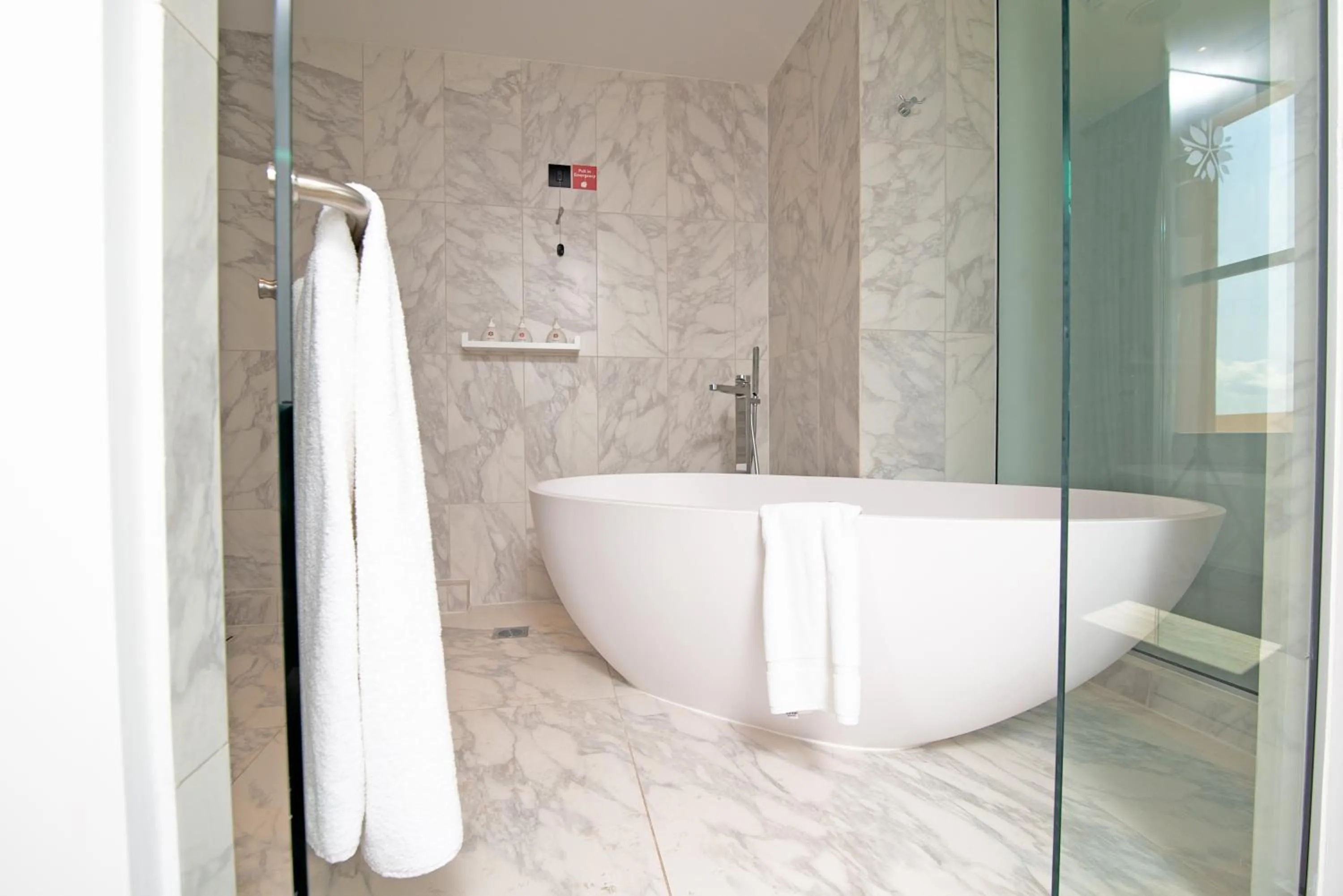 Toilet in Angsana Corfu Resort & Spa