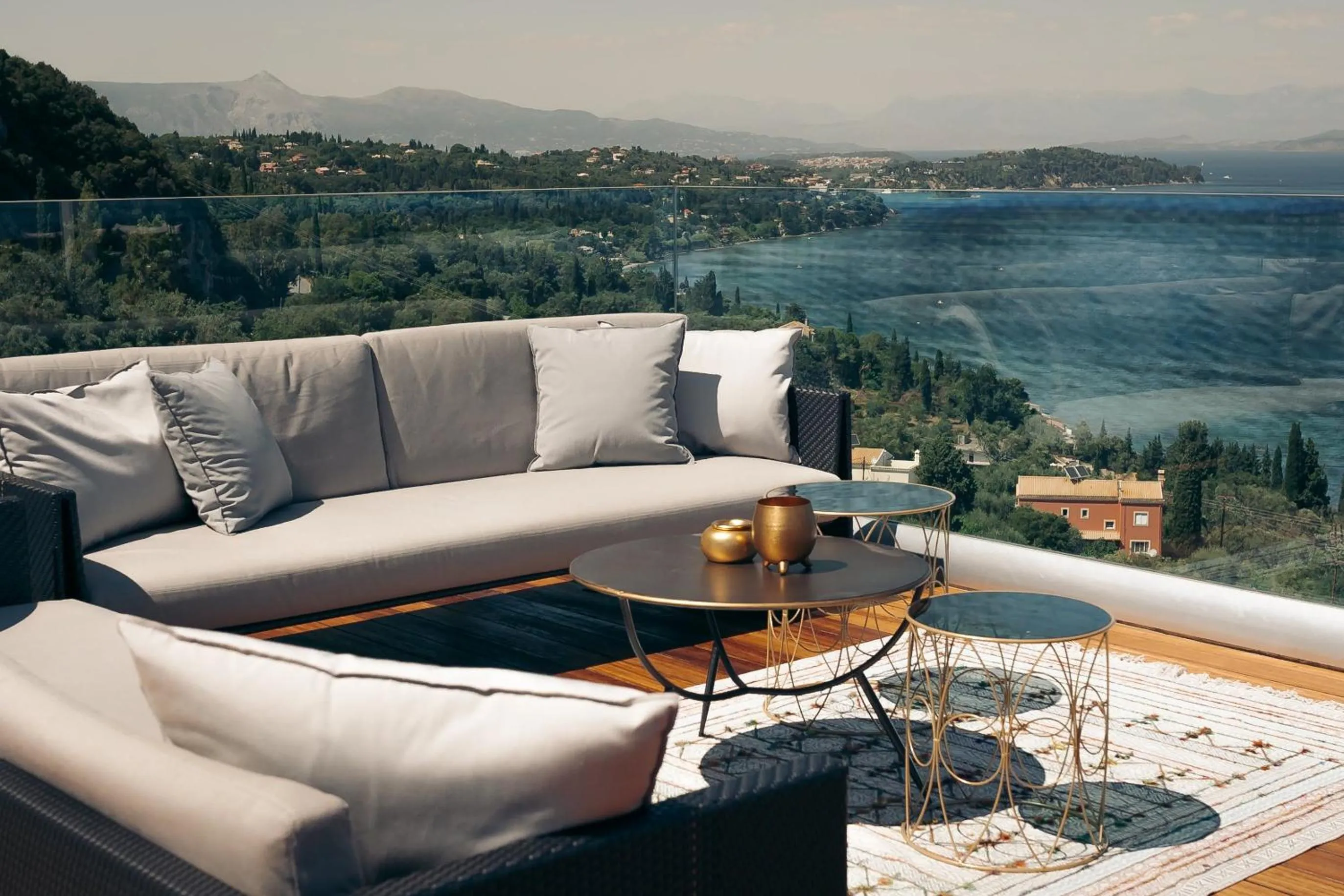 Lounge or bar in Angsana Corfu Resort & Spa