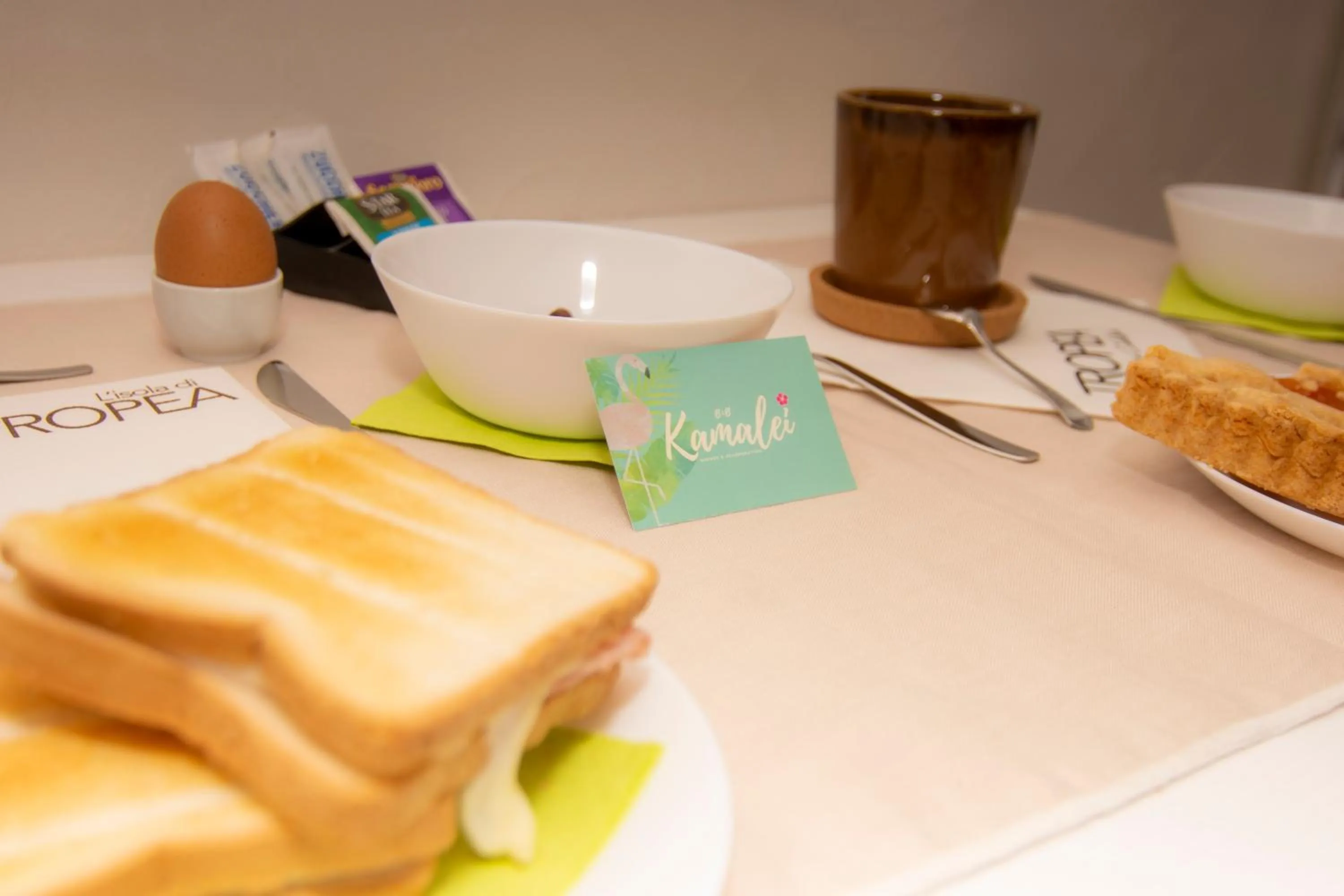 Breakfast in B&B Kamalei Tropea