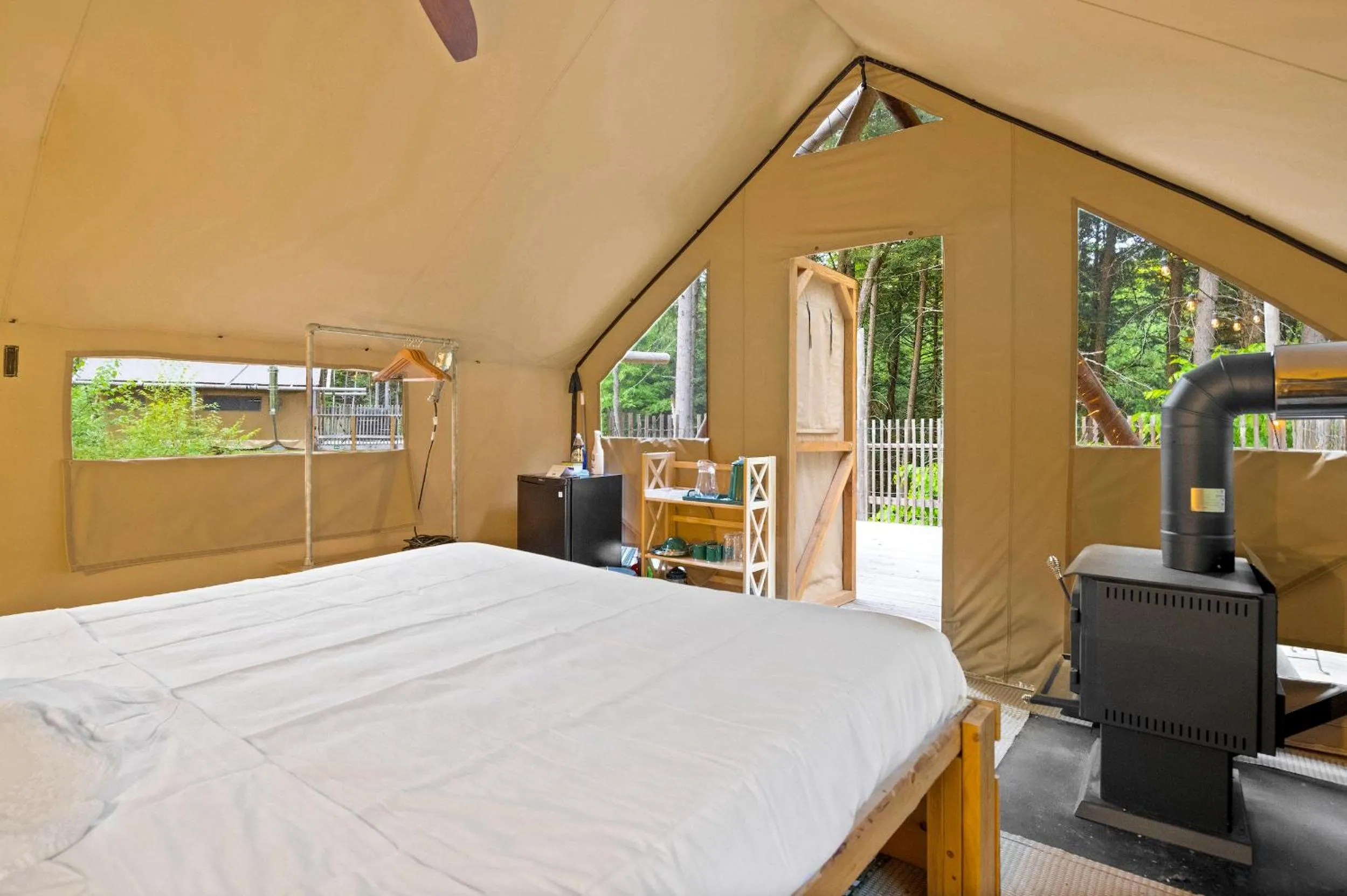 Huttopia Lake George - Adirondacks