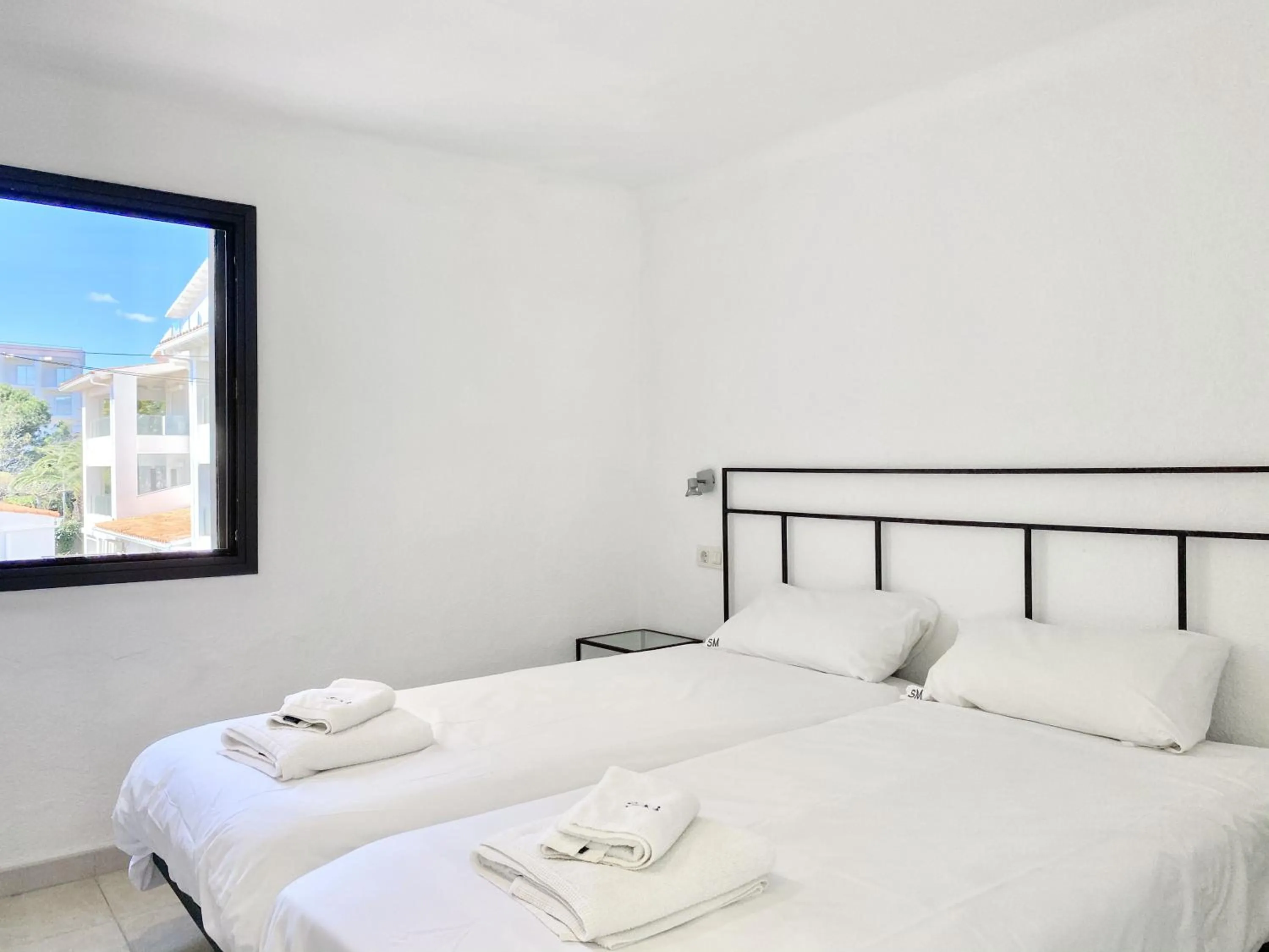 Bedroom, Bed in Apartamentos Stella Maris