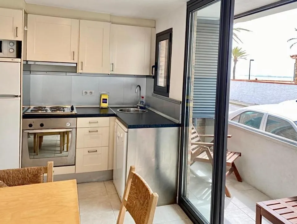 Kitchen or kitchenette in Apartamentos Stella Maris